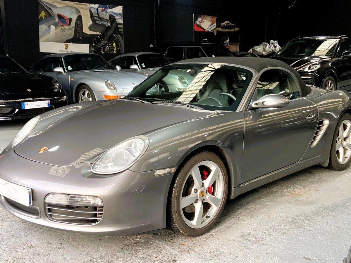 Porsche 987 Boxster S 2007 — vue avant trois-quarts (1)