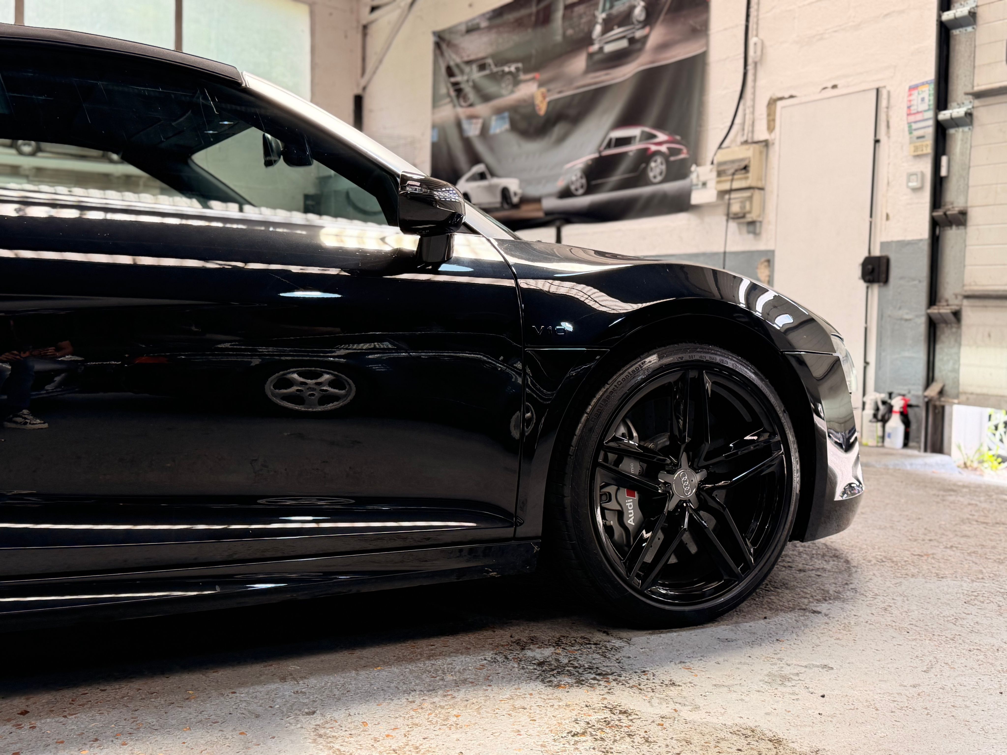 Audi R8 Spyder V10 525CV S TRONIC 2013 — profil lateral (7)