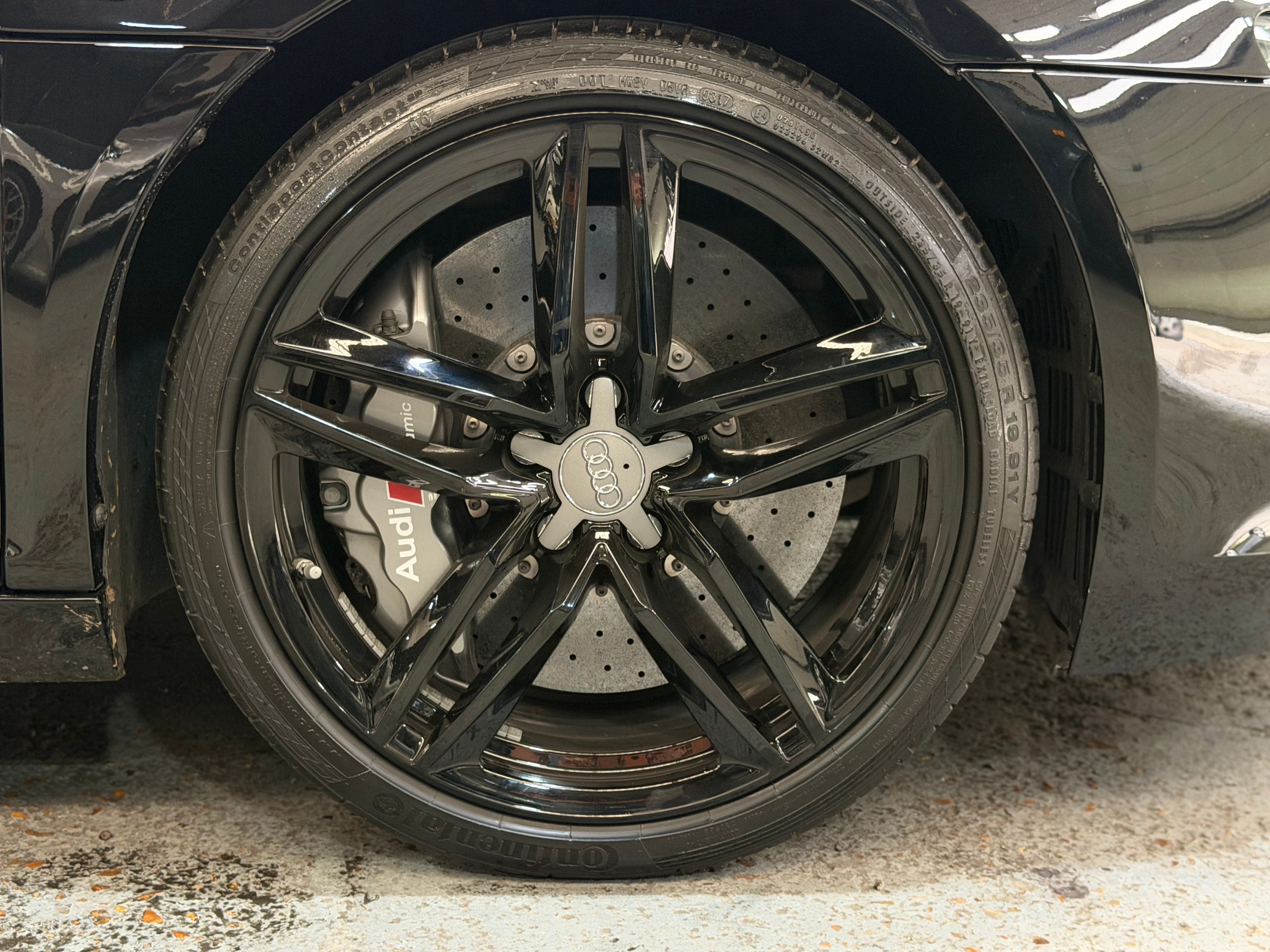 Audi R8 Spyder V10 525CV S TRONIC 2013 — jante et pneumatique (35)