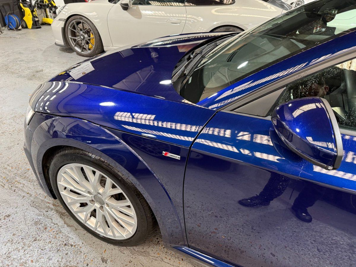 Audi TT III Competition Plus 2022 — vue avant trois-quarts (5)