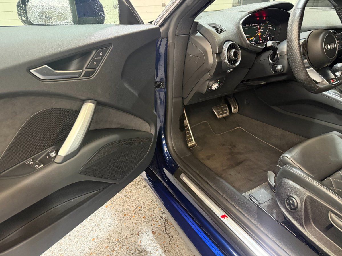 Audi TT III Competition Plus 2022 — tableau de bord (17)