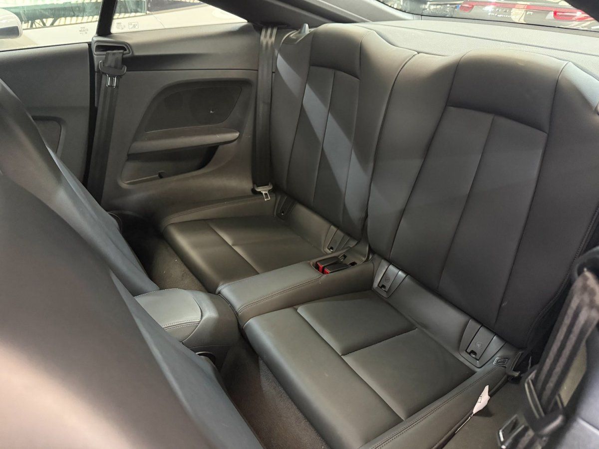 Audi TT III Competition Plus 2022 — places arriere (22)