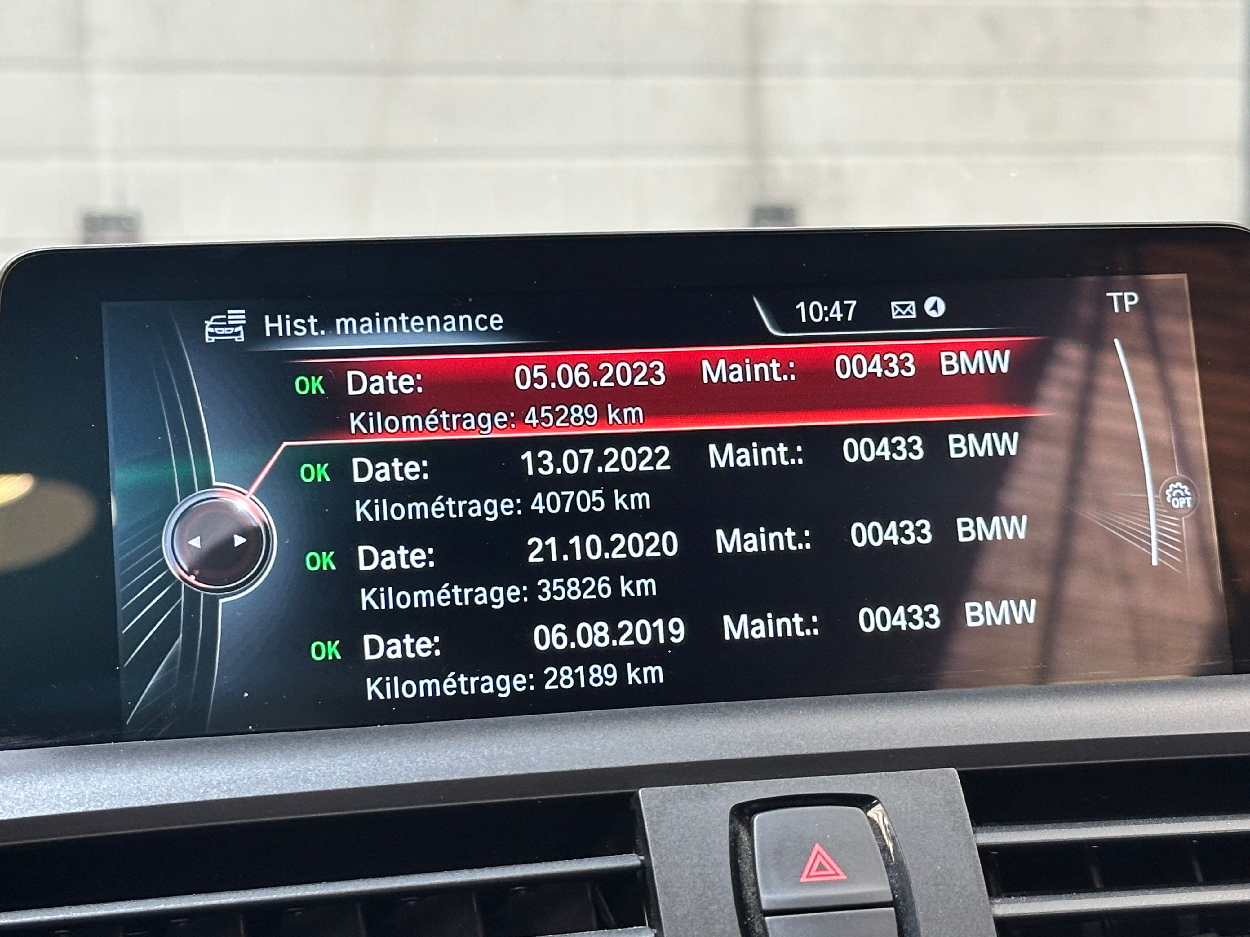 BMW M235i Cabriolet 2015 — tableau de bord (25)