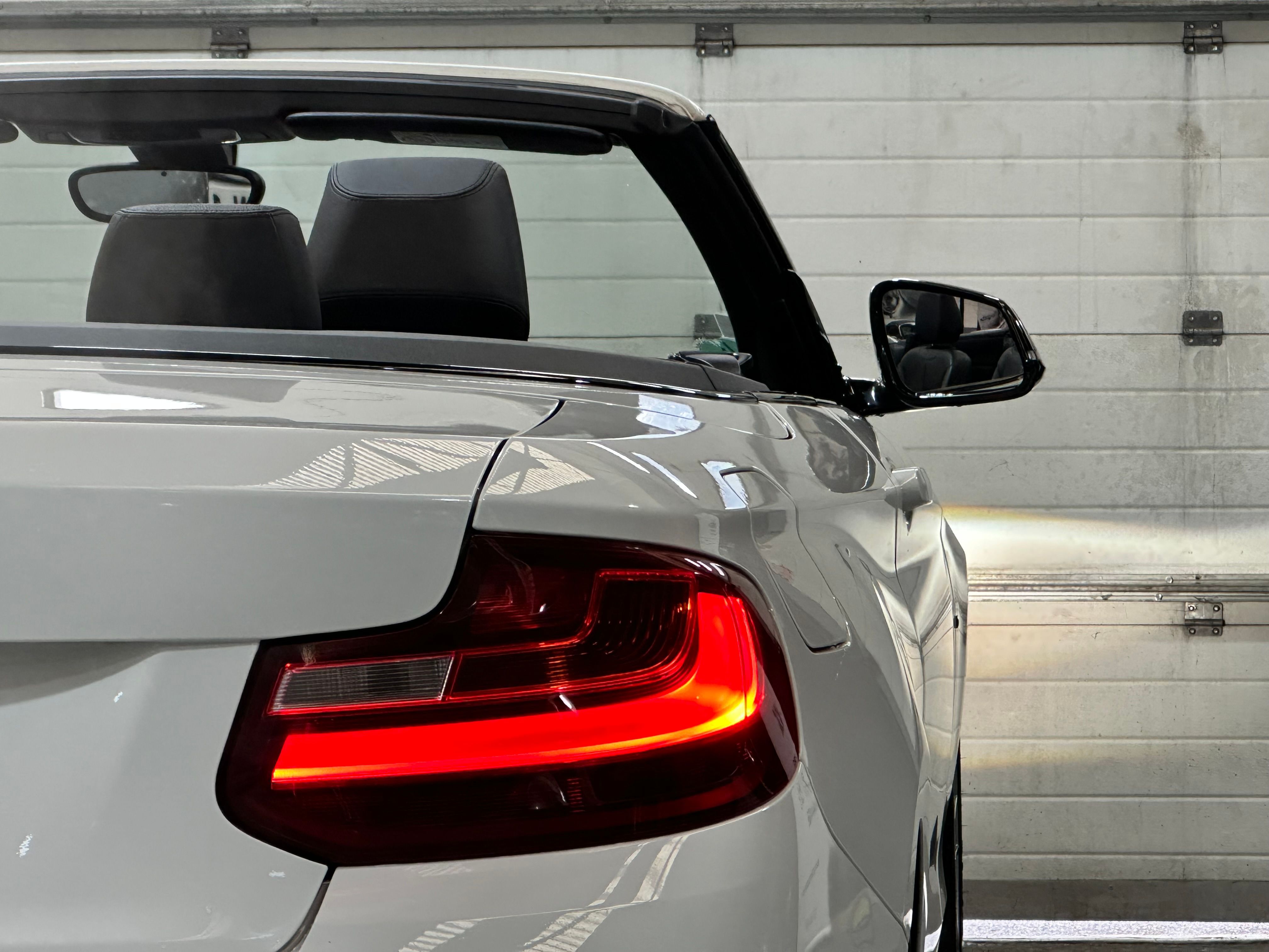 BMW M235i Cabriolet 2015 — vue arriere trois-quarts (13)