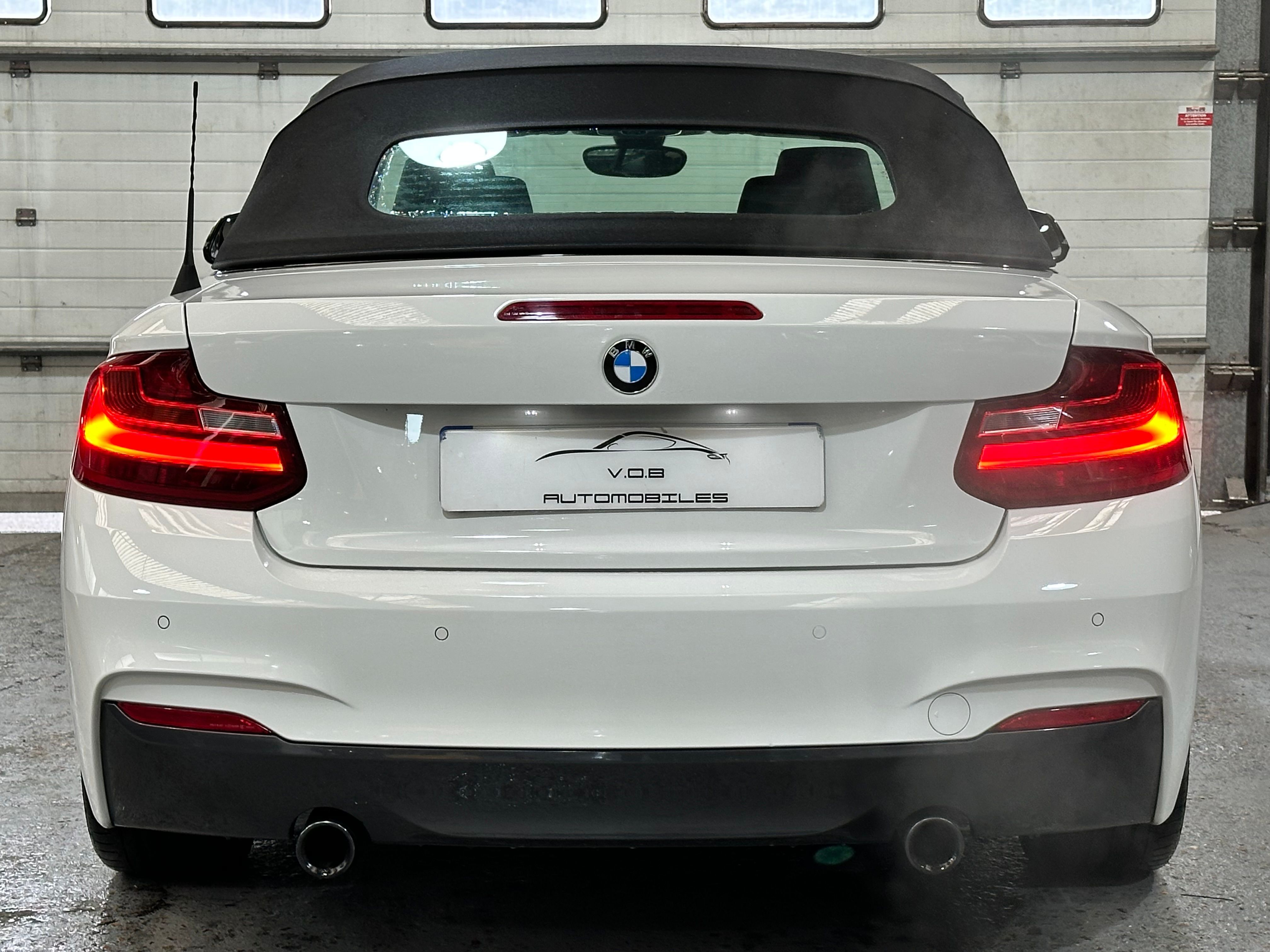 BMW M235i Cabriolet 2015 — vue arriere (17)