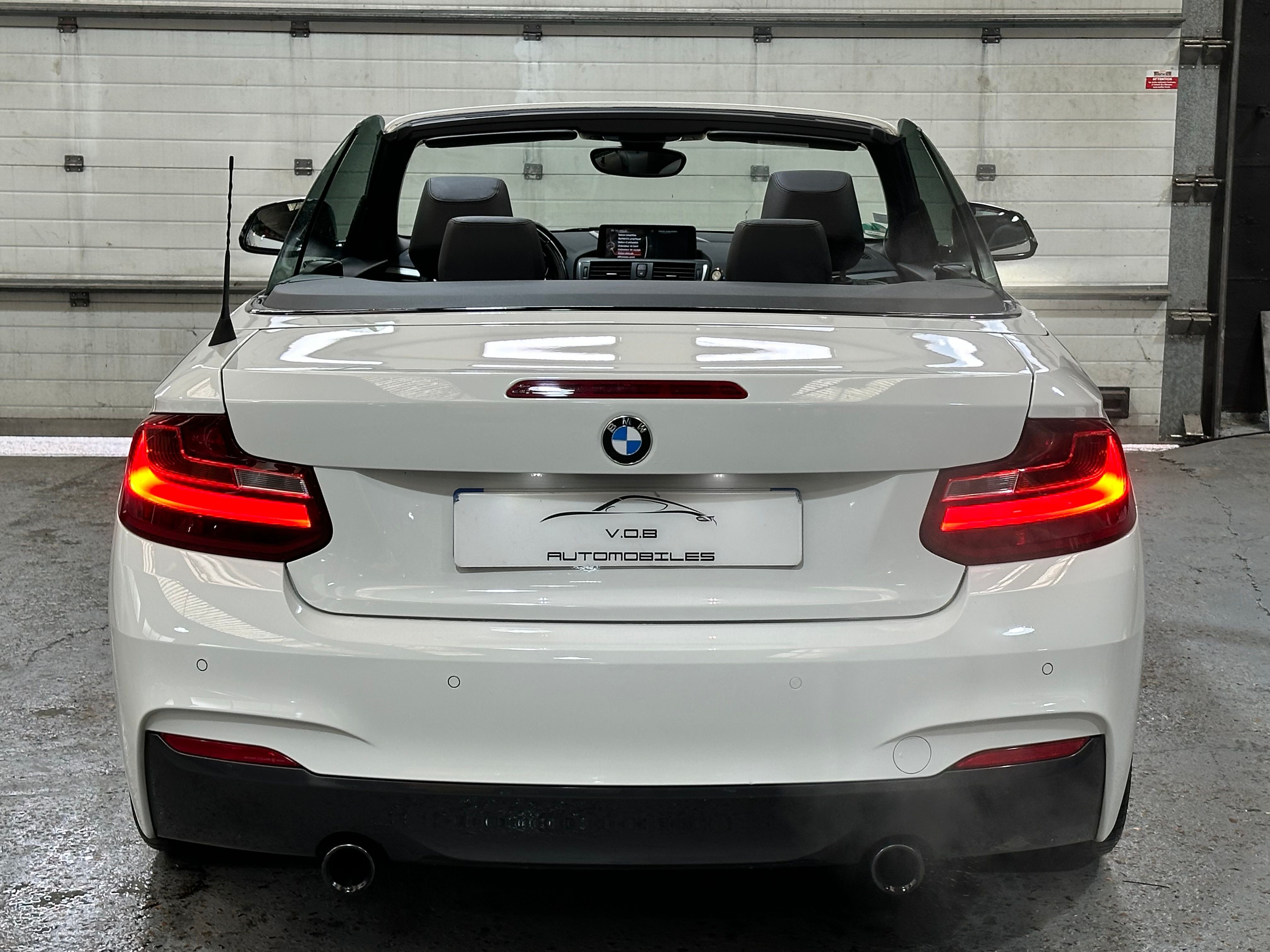 BMW M235i Cabriolet 2015 — vue arriere (18)