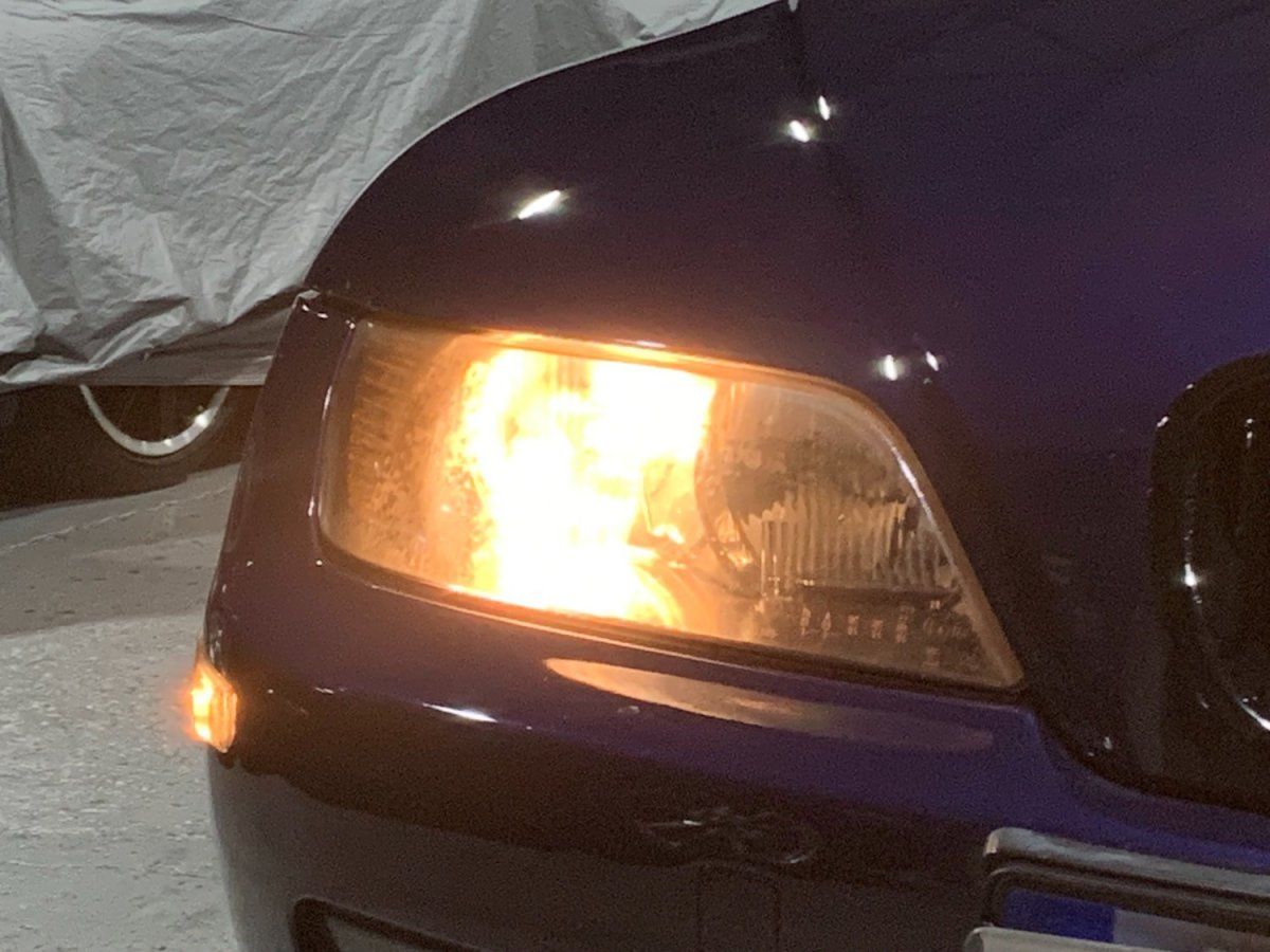 BMW Z3 Roadster 2000 — detail avant (18)