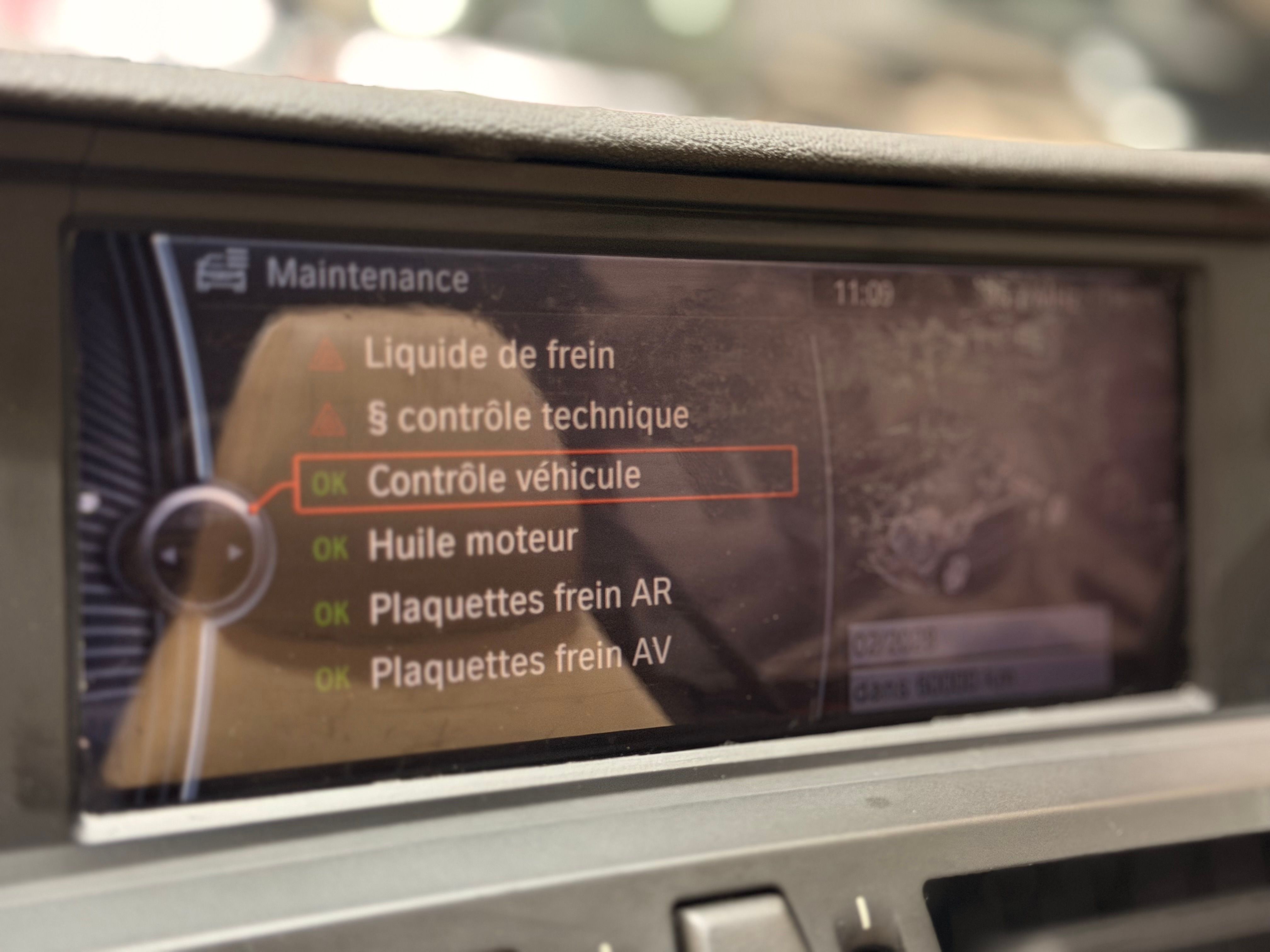 BMW Z4 SDRIVE 35i 306cv DKG 2011 — photo (13)