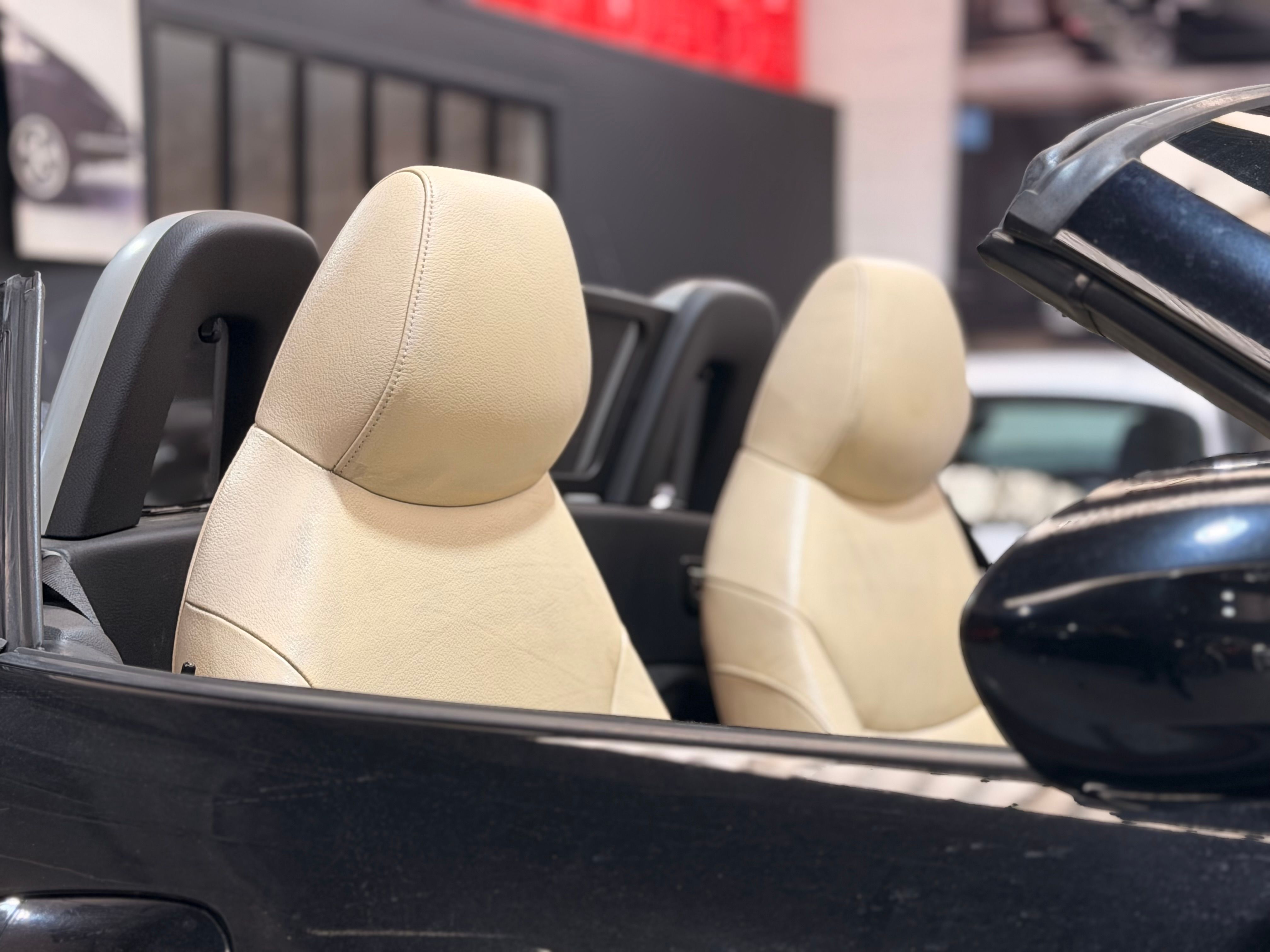 BMW Z4 SDRIVE 35i 306cv DKG 2011 — photo (18)
