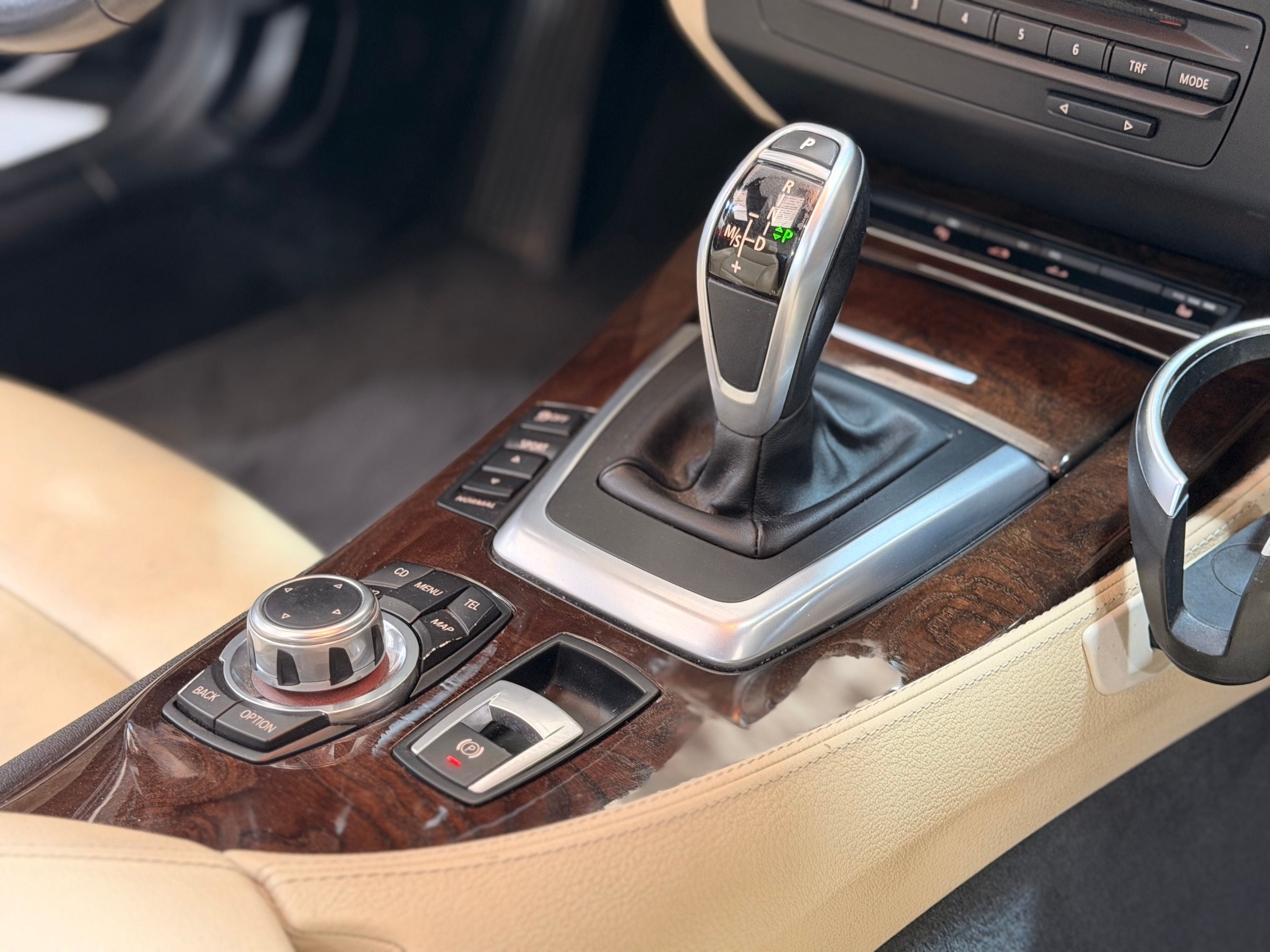 BMW Z4 SDRIVE 35i 306cv DKG 2011 — photo (8)