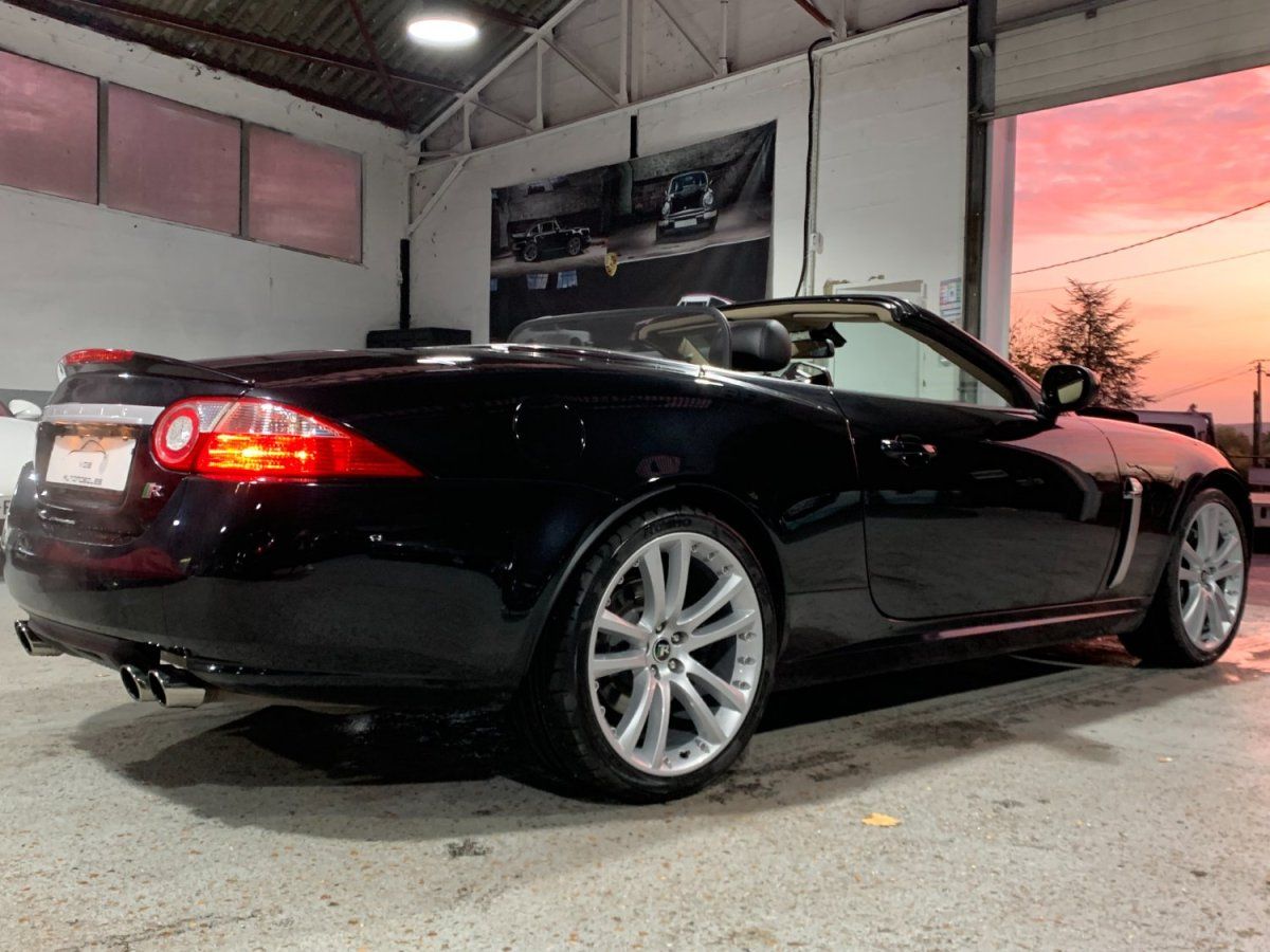 Jaguar XKR Cabriolet 4.2 416cv Superbe etat . 2008 — vue arriere trois-quarts (11)