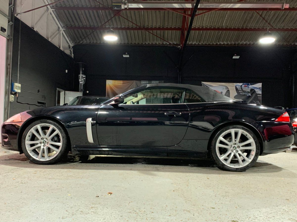 Jaguar XKR Cabriolet 4.2 416cv Superbe etat . 2008 — profil lateral (7)