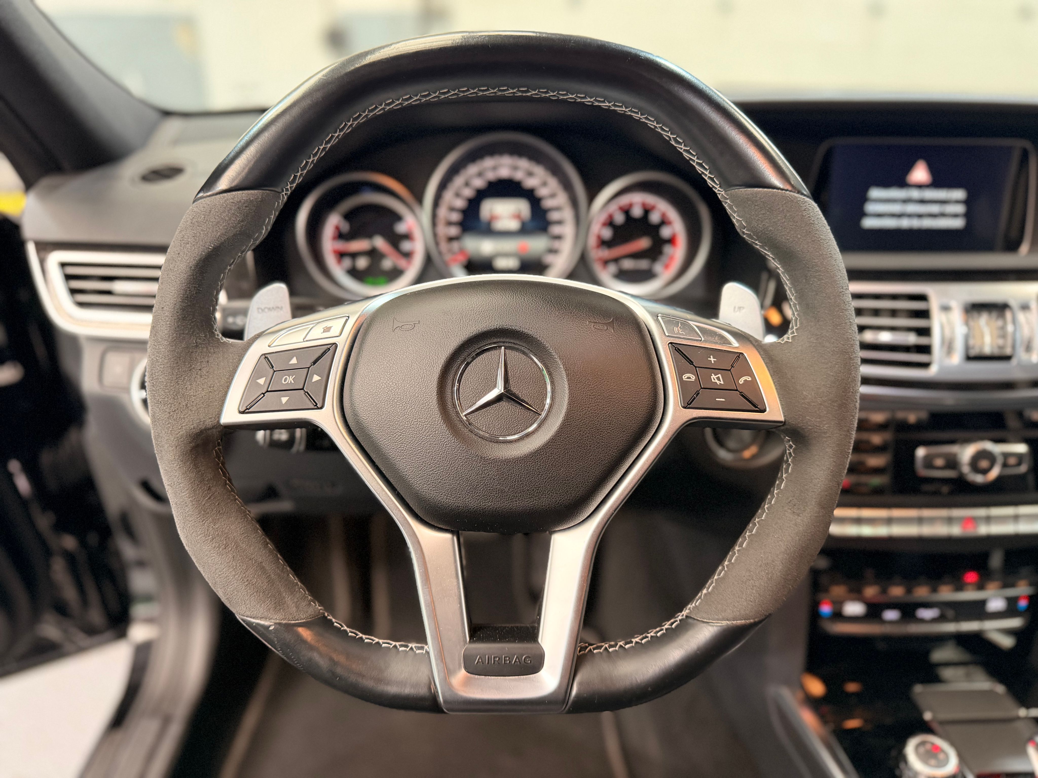 Mercedes Classe E 63 AMG Break 2014 — photo (29)