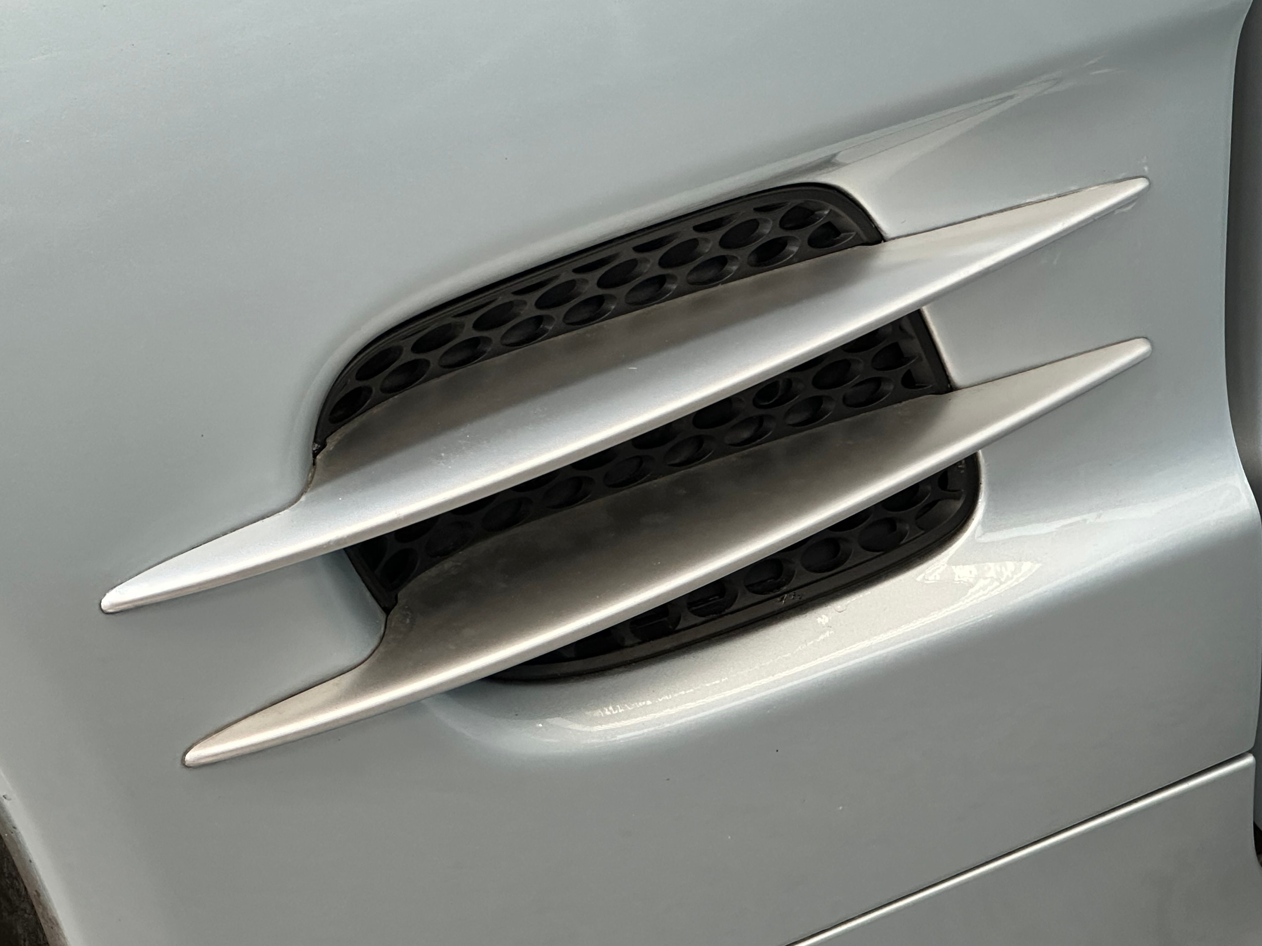Mercedes SL 2002 — detail (45)