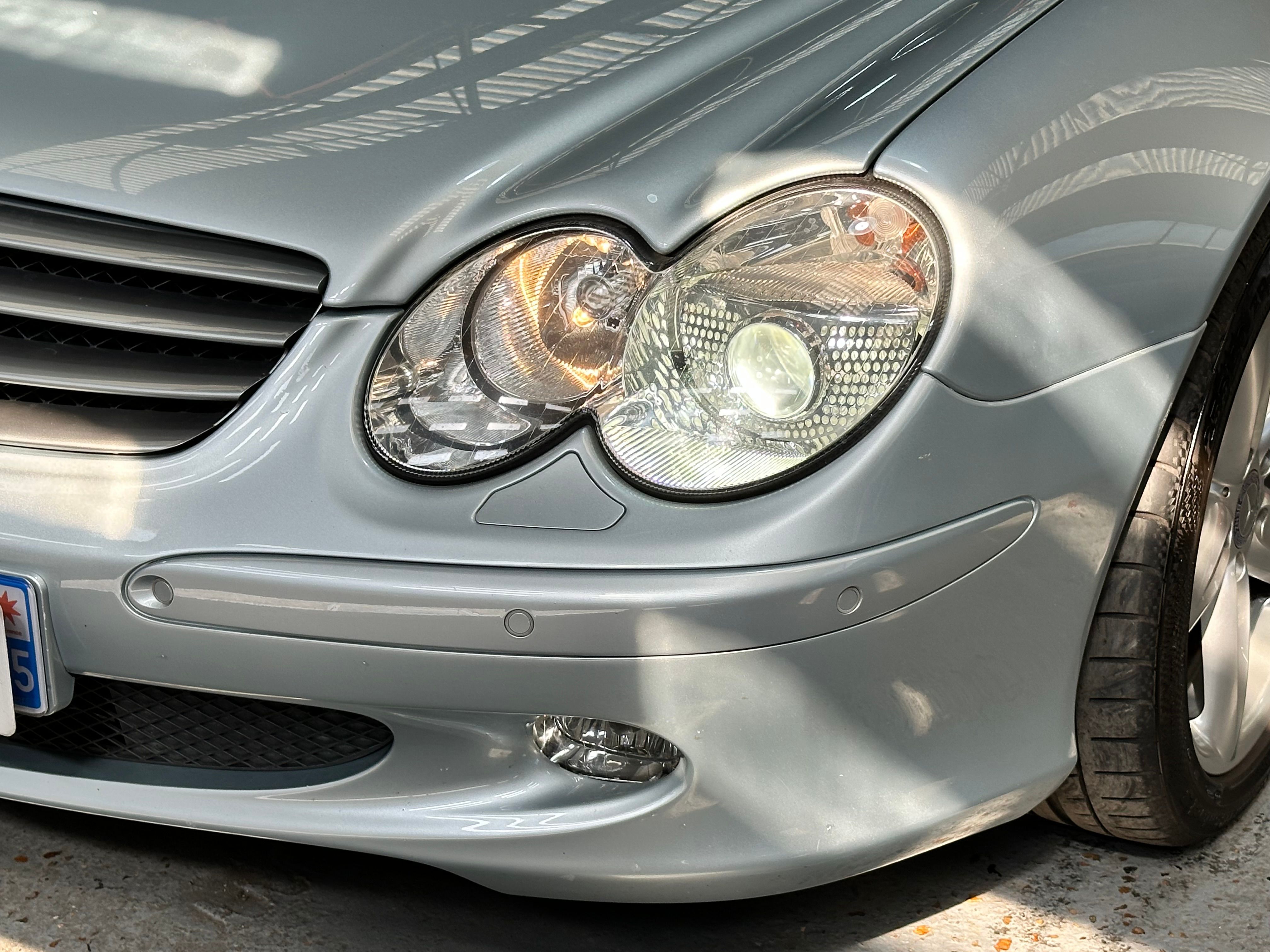 Mercedes SL 2002 — detail (60)