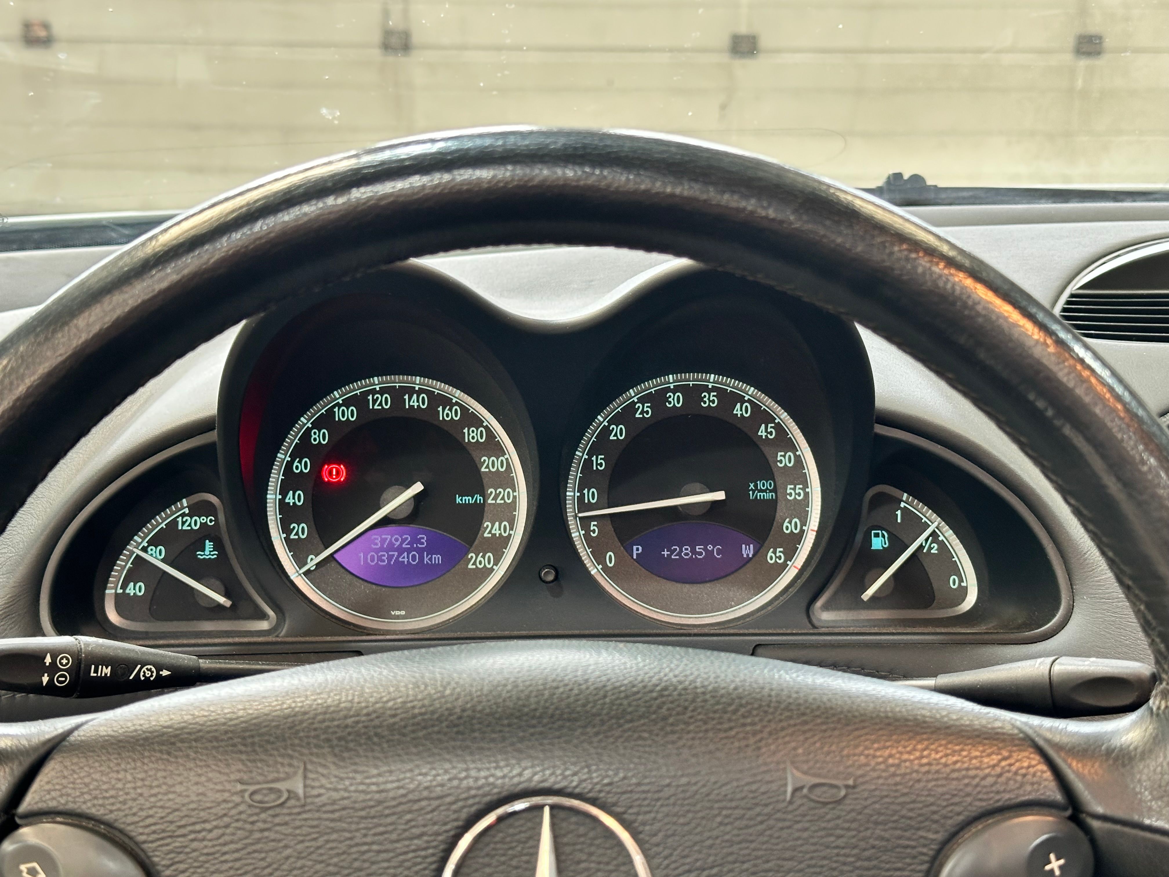Mercedes SL 2002 — tableau de bord (26)