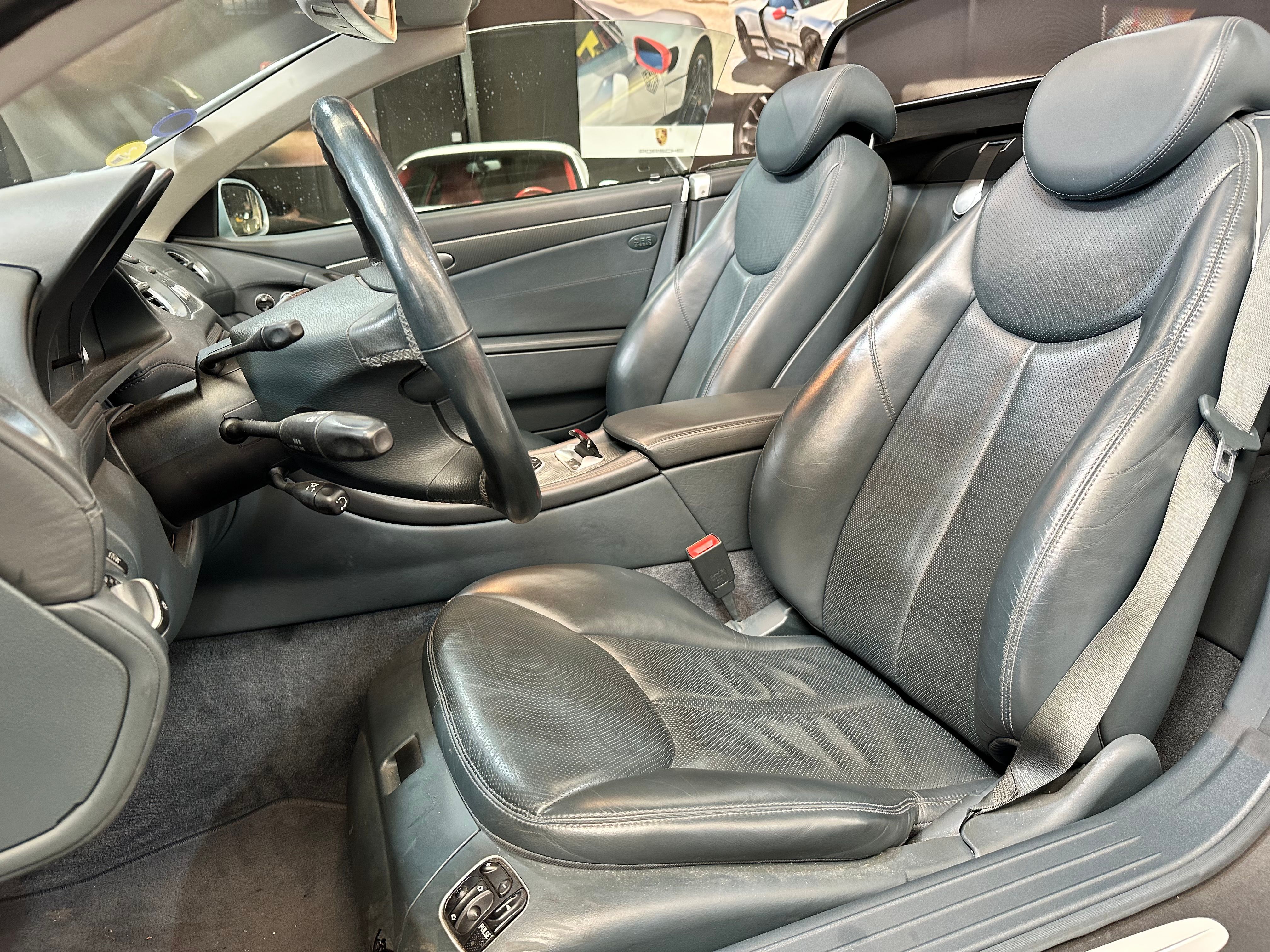 Mercedes SL 2002 — sieges (27)