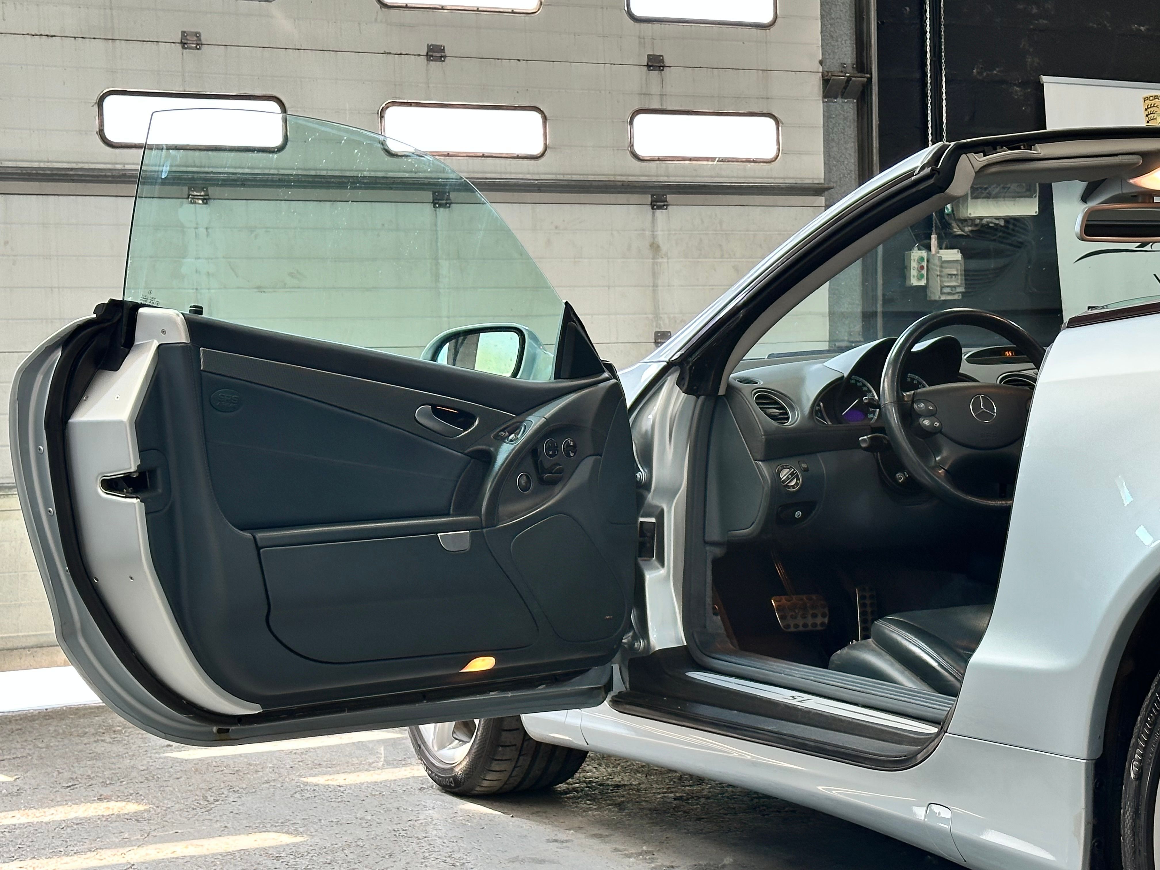 Mercedes SL 2002 — sieges (30)