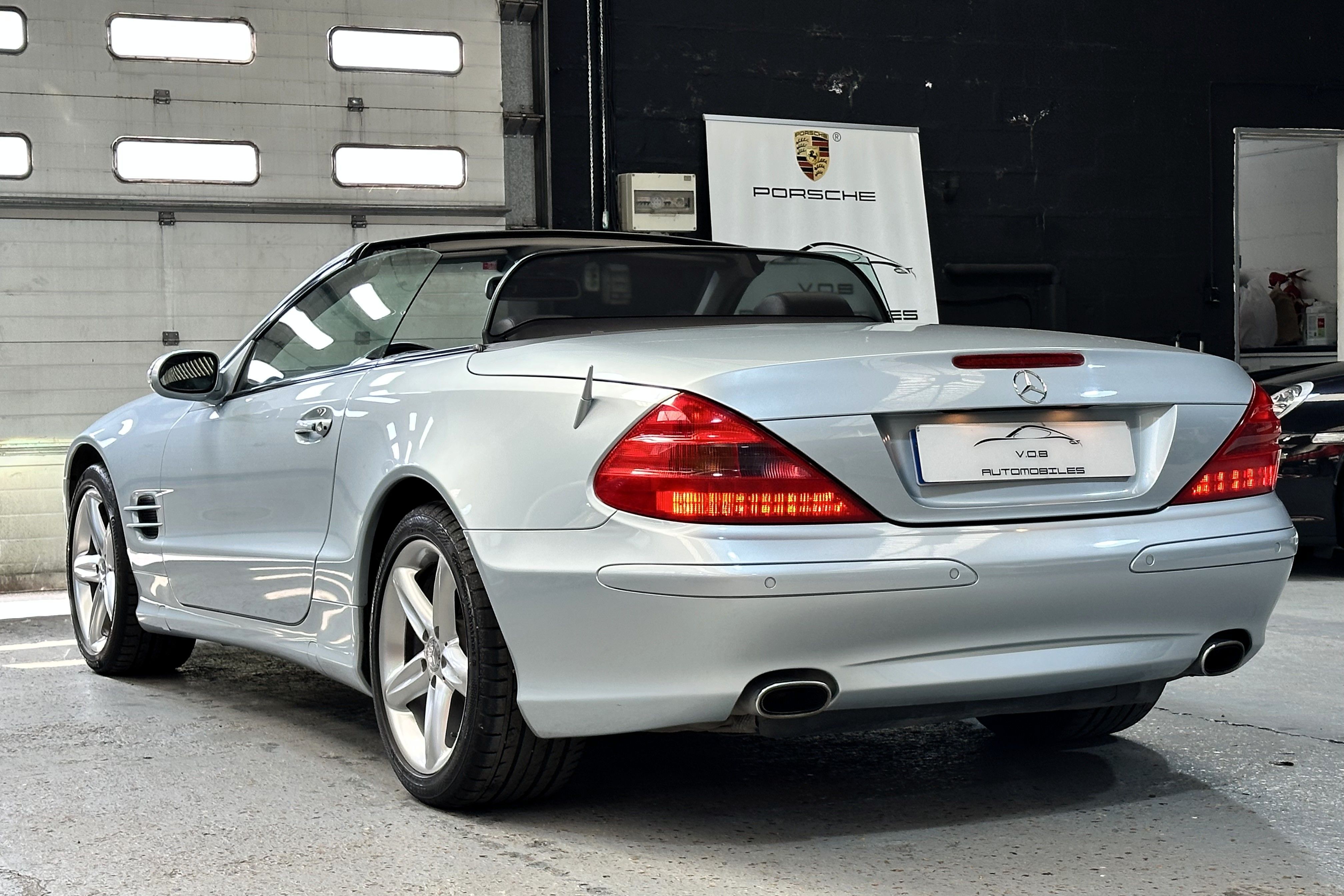 Mercedes SL 2002 — vue arriere trois-quarts (13)