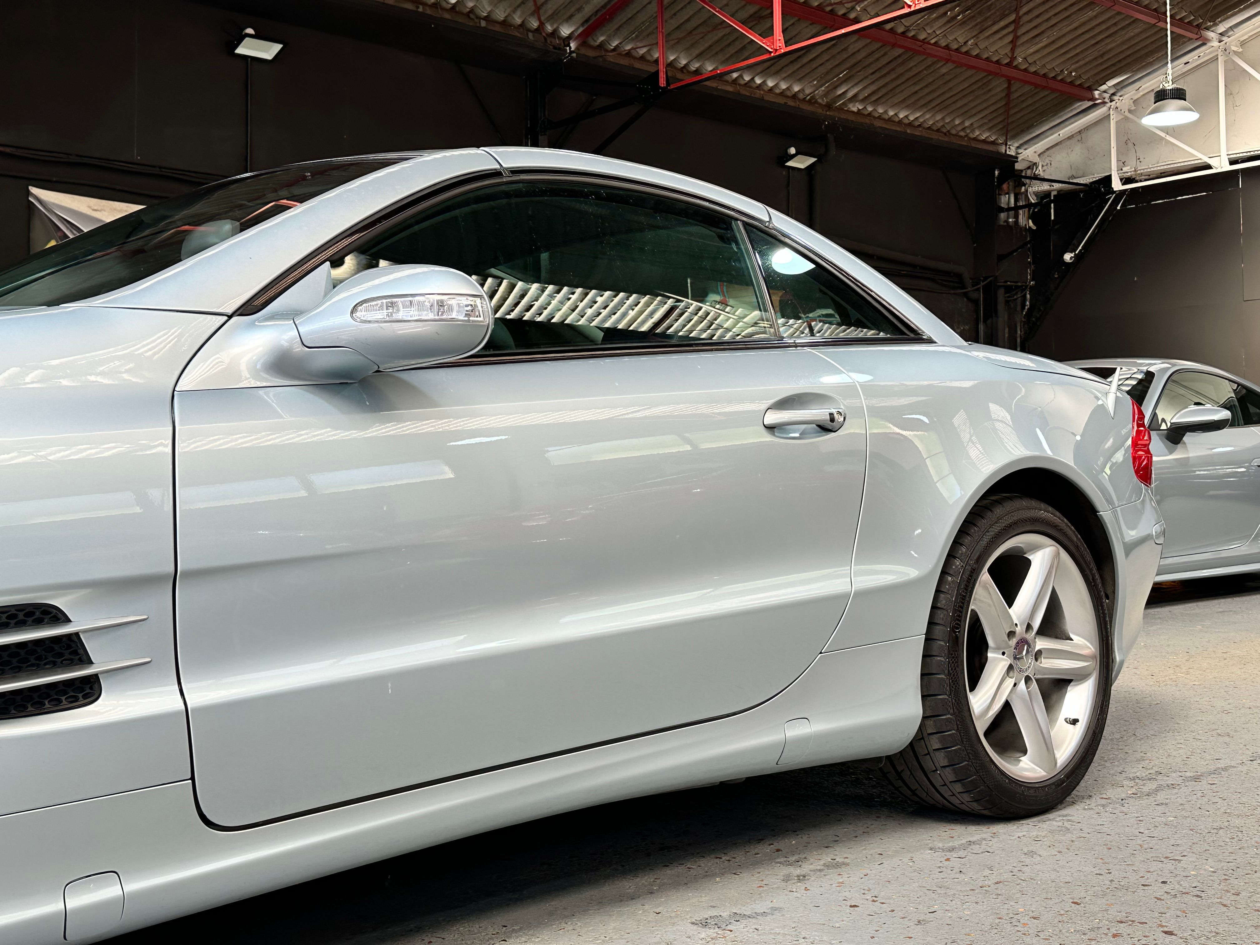 Mercedes SL 2002 — profil lateral (7)