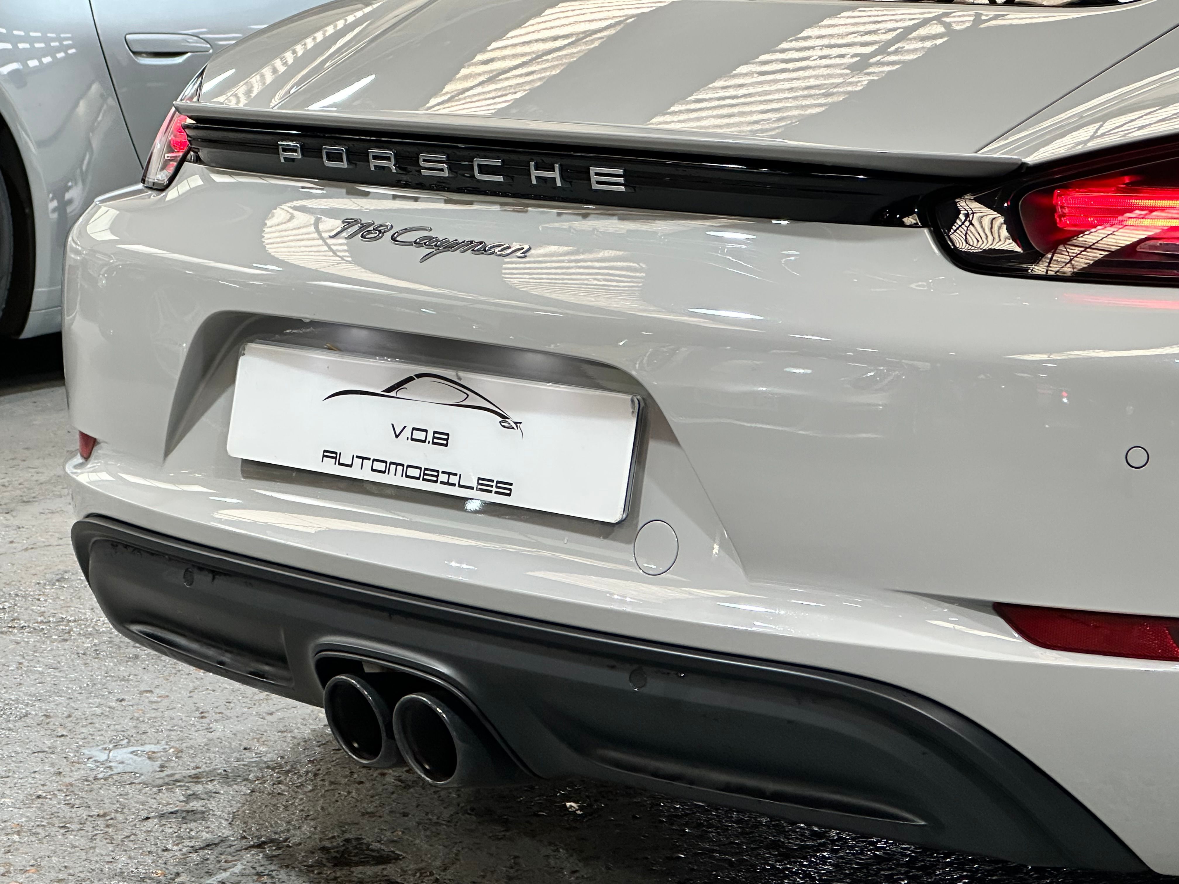 Porsche 718 Cayman 2020 — vue arriere (18)