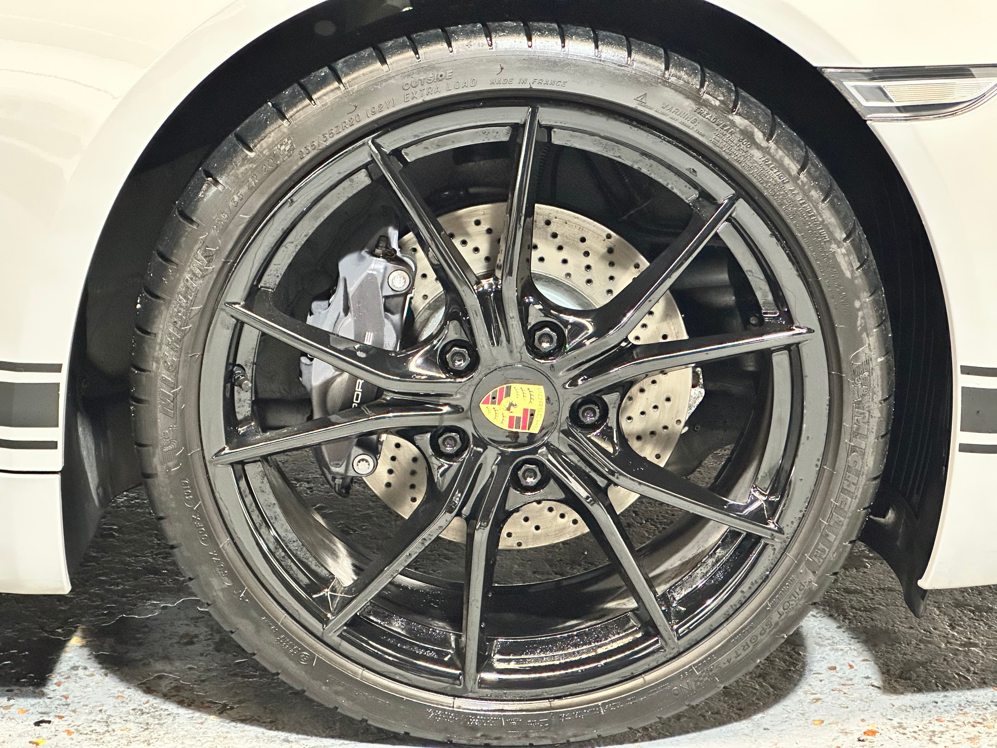 Porsche 718 Cayman 2020 — jante et pneumatique (39)