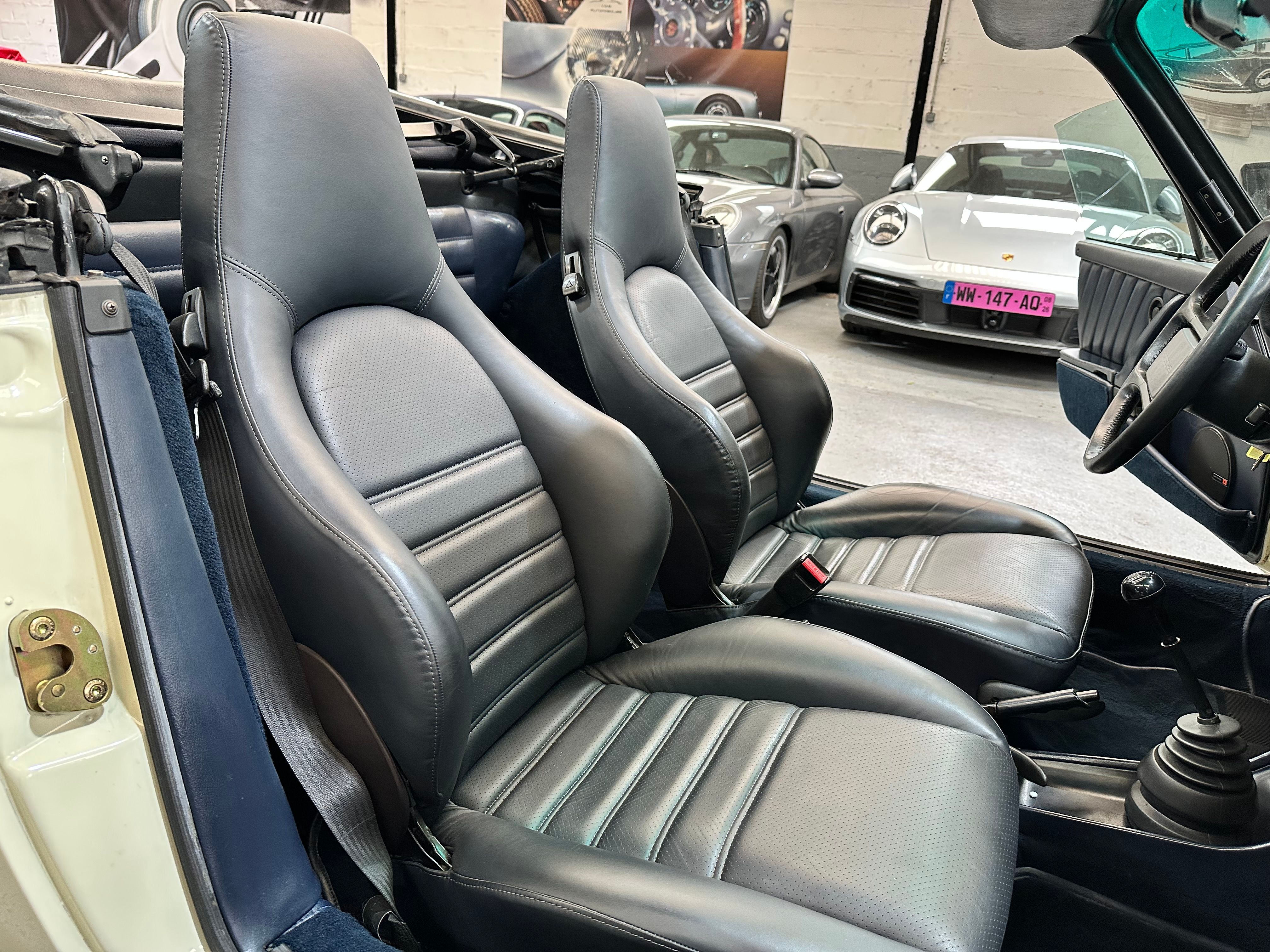 Porsche 911 Carrera Cabriolet 1986 — photo (1)