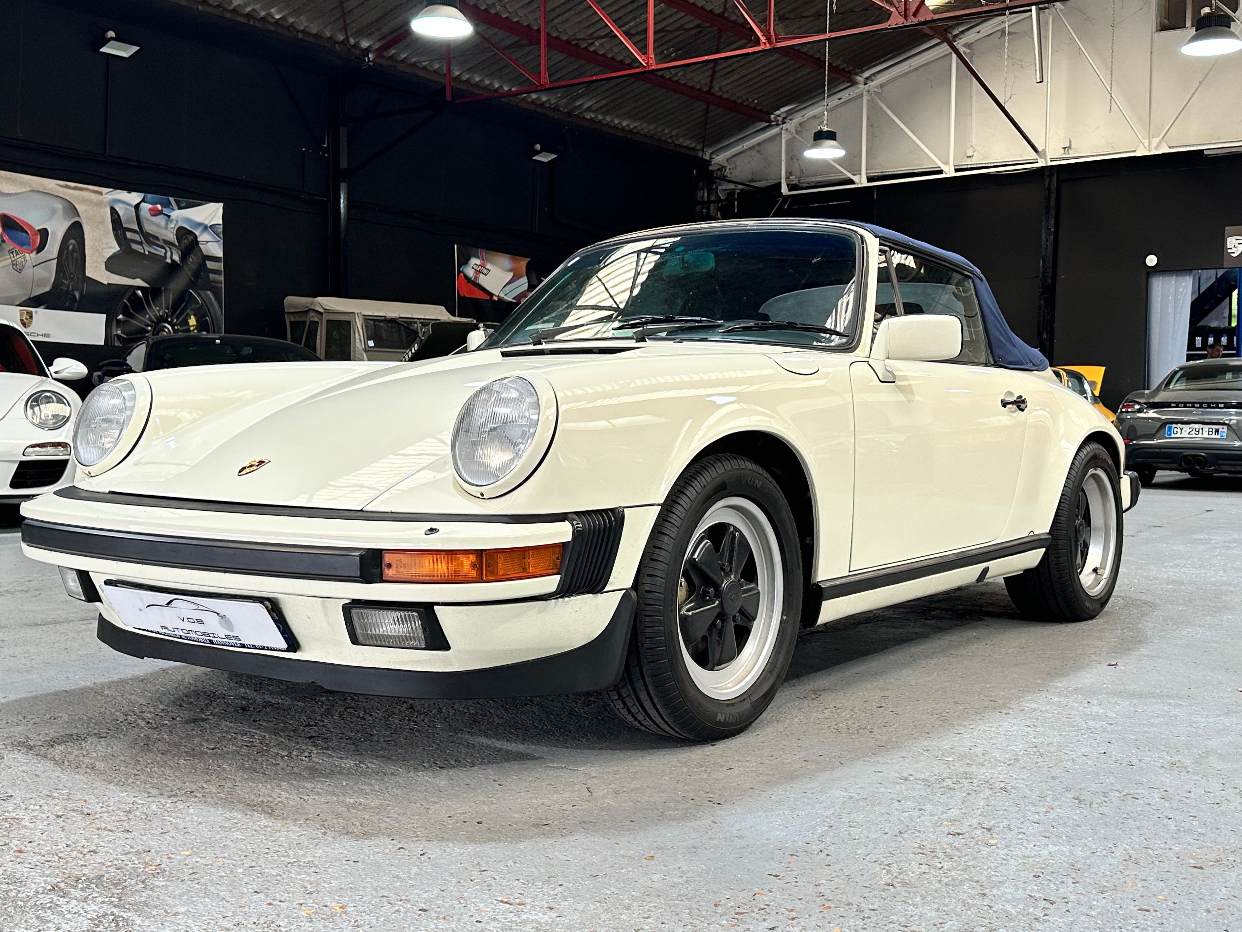 Porsche 911 Carrera Cabriolet 1986 — photo (46)