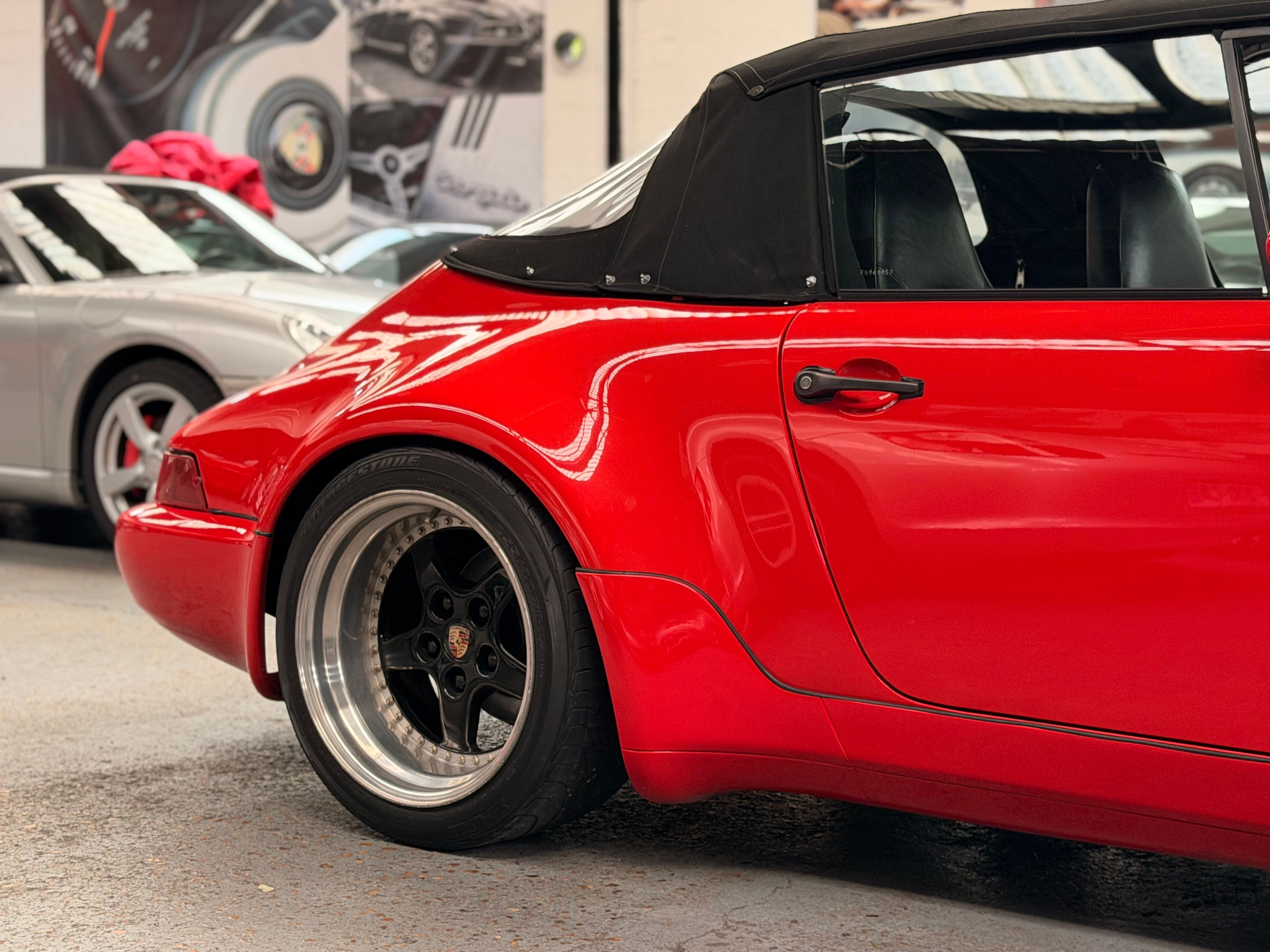 Porsche 911 Carrera Cabriolet 964 WTL Look kilometrage d origine 1985 — photo (8)
