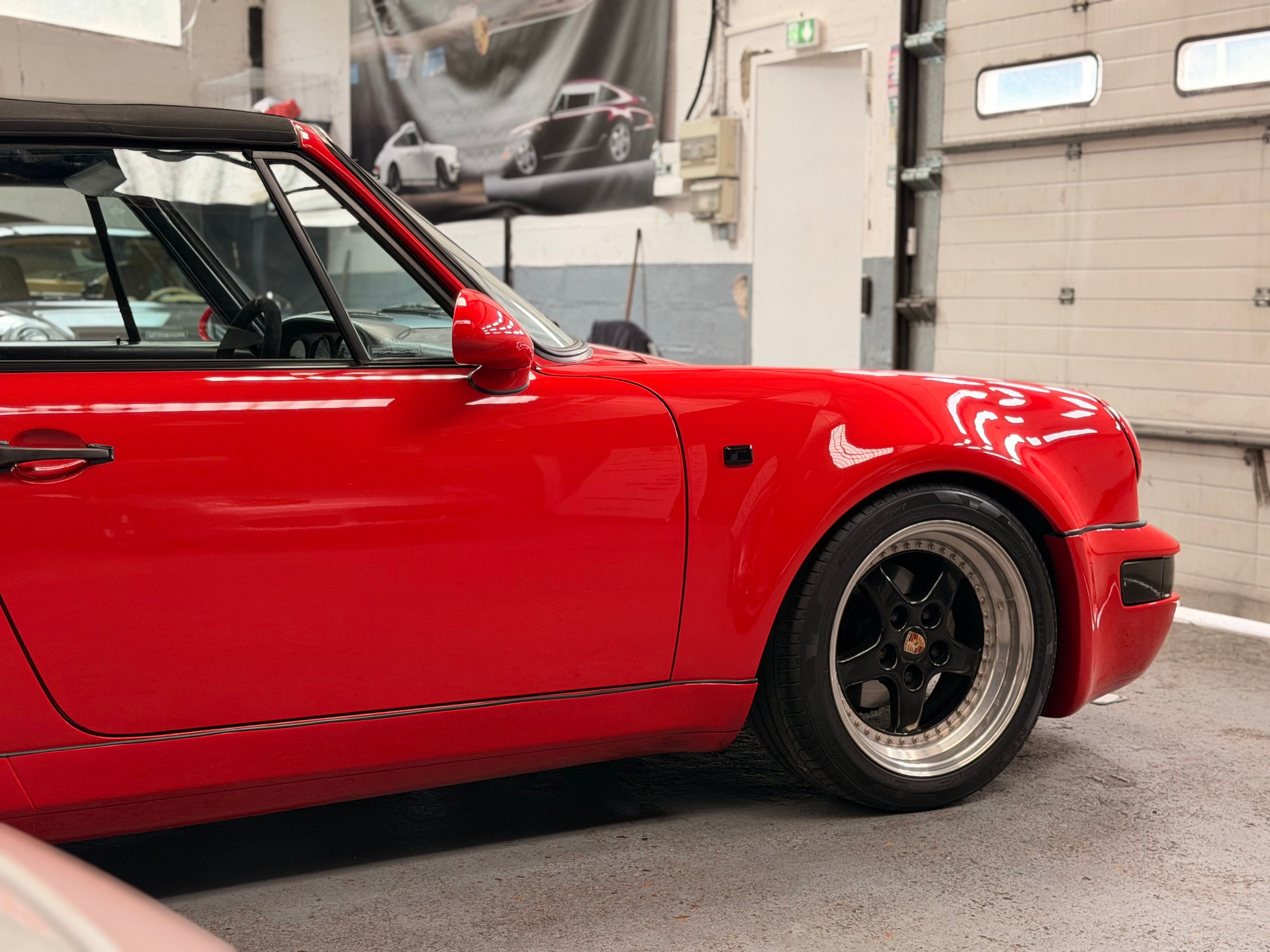 Porsche 911 Carrera Cabriolet 964 WTL Look kilometrage d origine 1985 — photo (9)