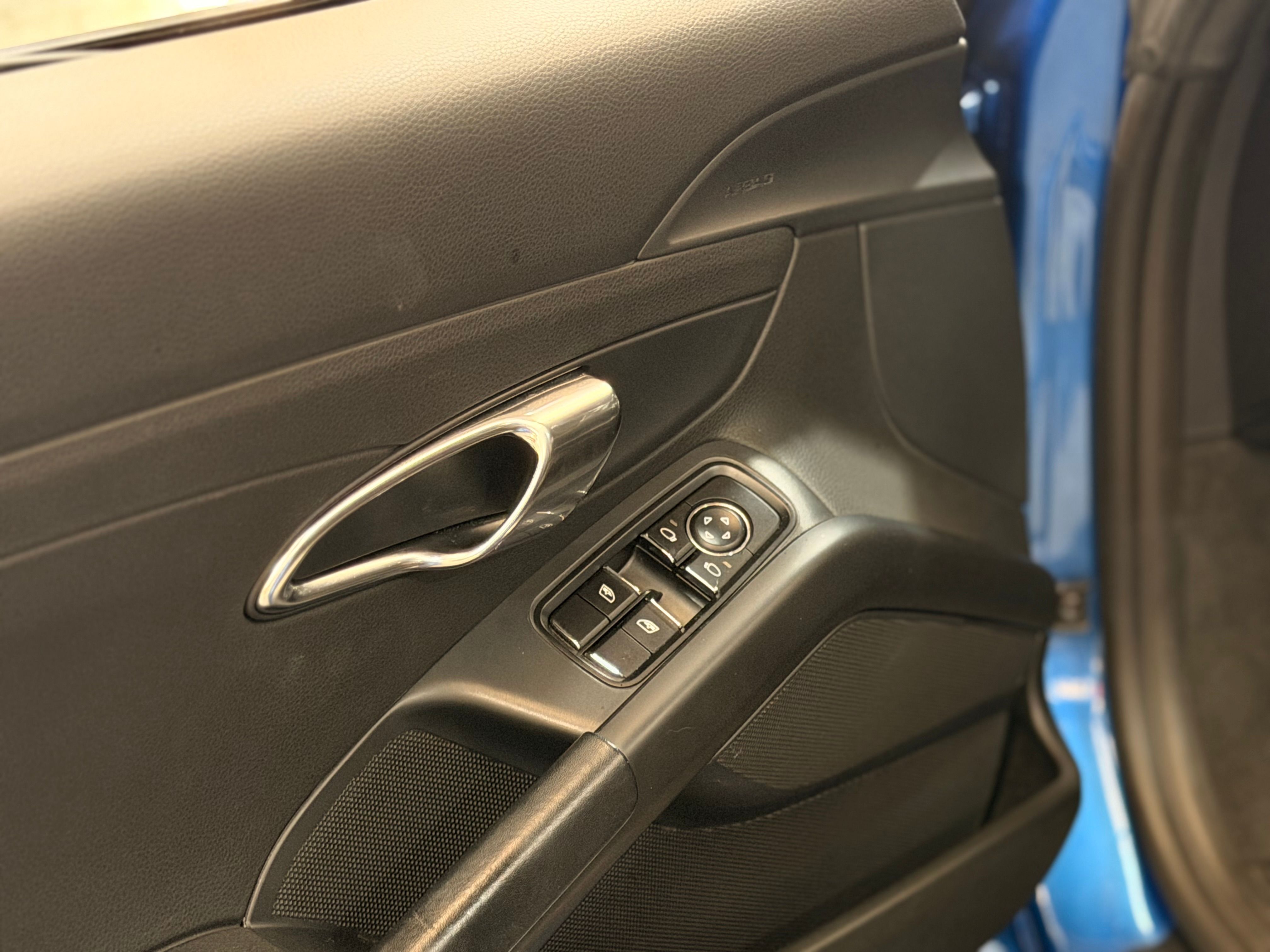 Porsche 981 Boxster 2.7 265cv PDK Chrono 48000 km Bleu saphire 2014 — photo (10)