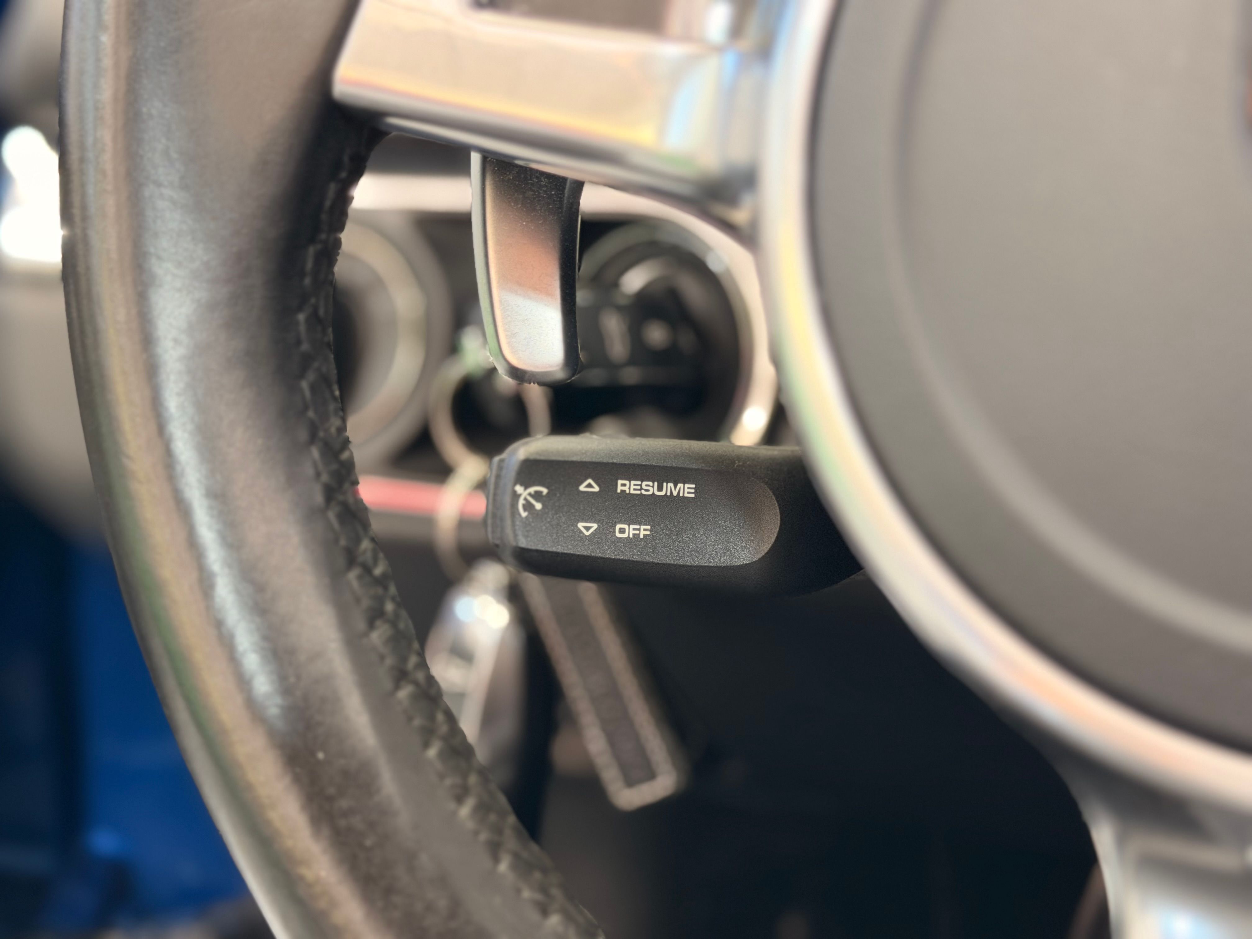 Porsche 981 Boxster 2.7 265cv PDK Chrono 48000 km Bleu saphire 2014 — photo (16)