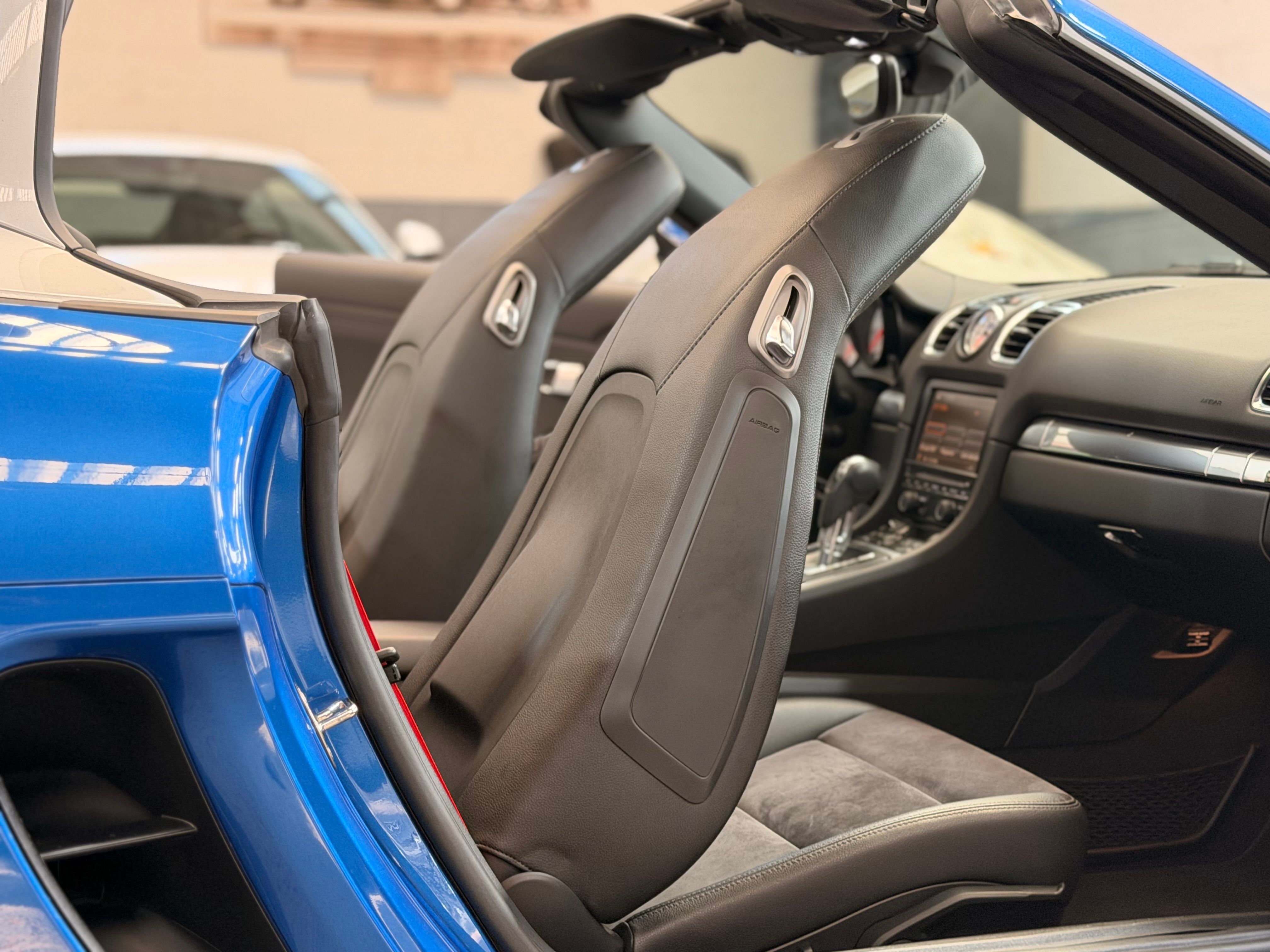 Porsche 981 Boxster 2.7 265cv PDK Chrono 48000 km Bleu saphire 2014 — photo (29)
