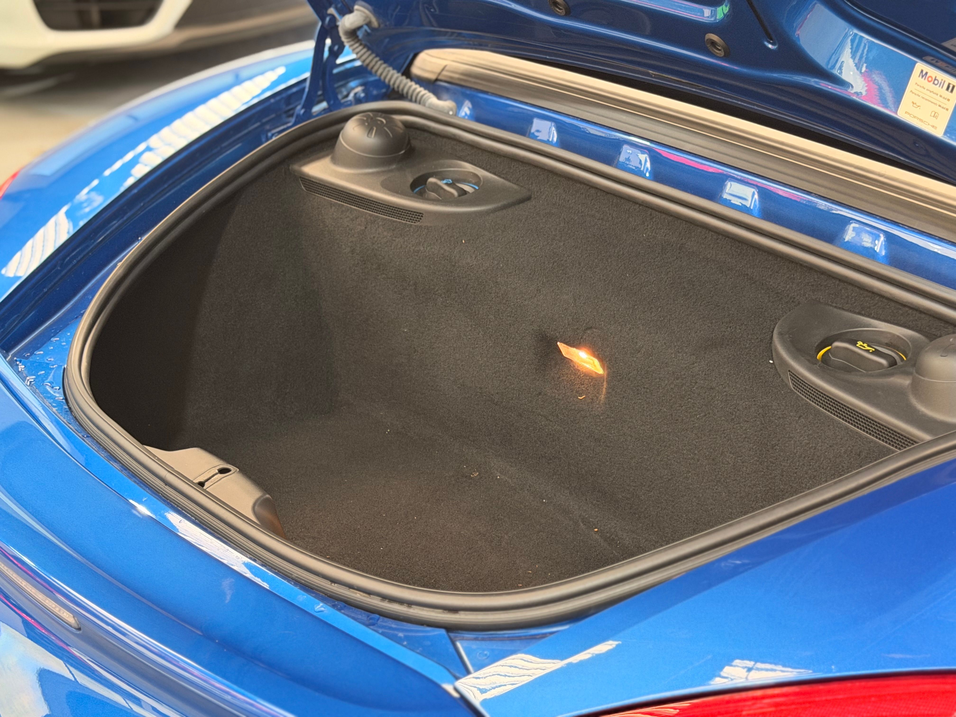 Porsche 981 Boxster 2.7 265cv PDK Chrono 48000 km Bleu saphire 2014 — photo (33)