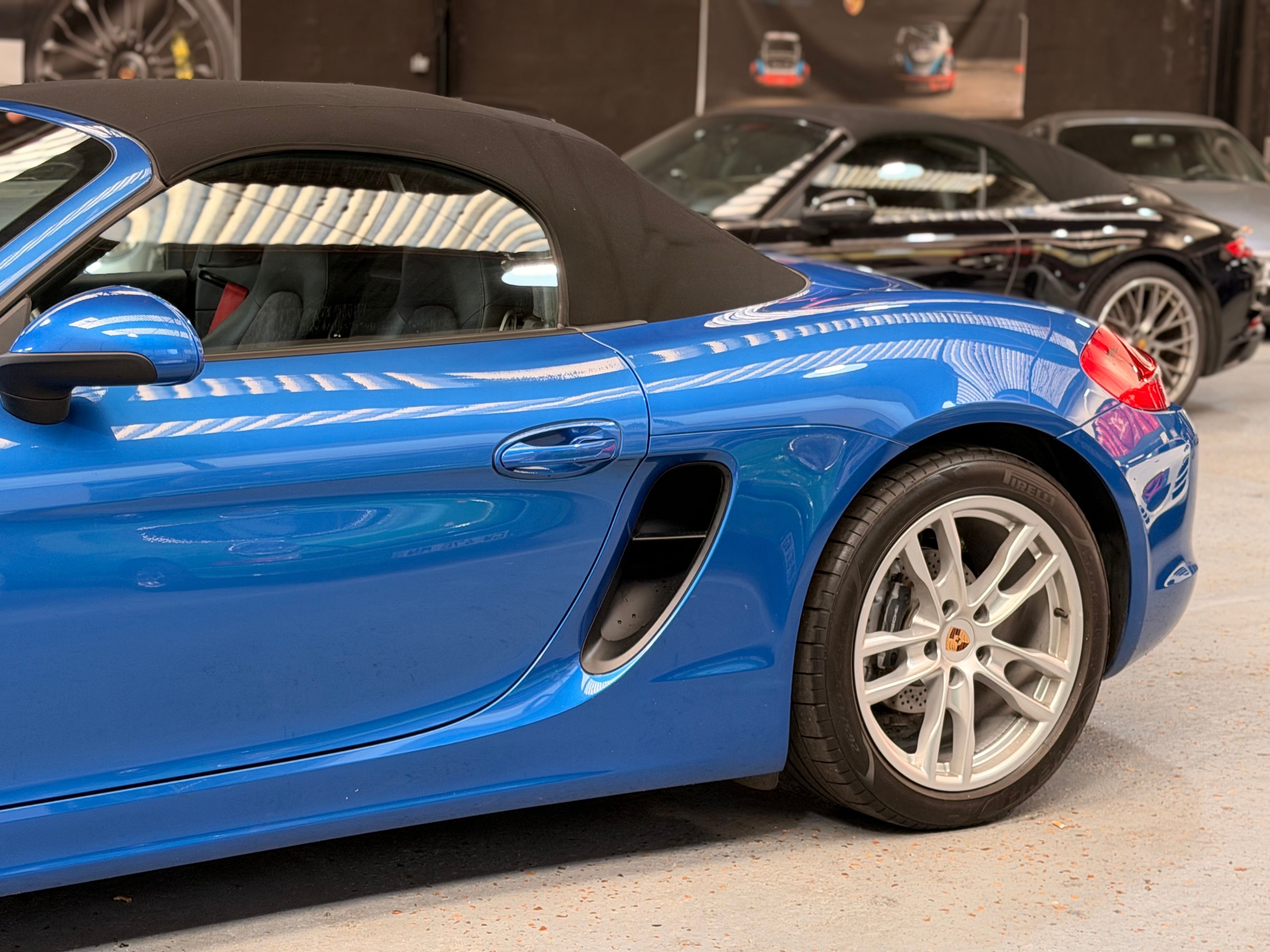 Porsche 981 Boxster 2.7 265cv PDK Chrono 48000 km Bleu saphire 2014 — photo (35)