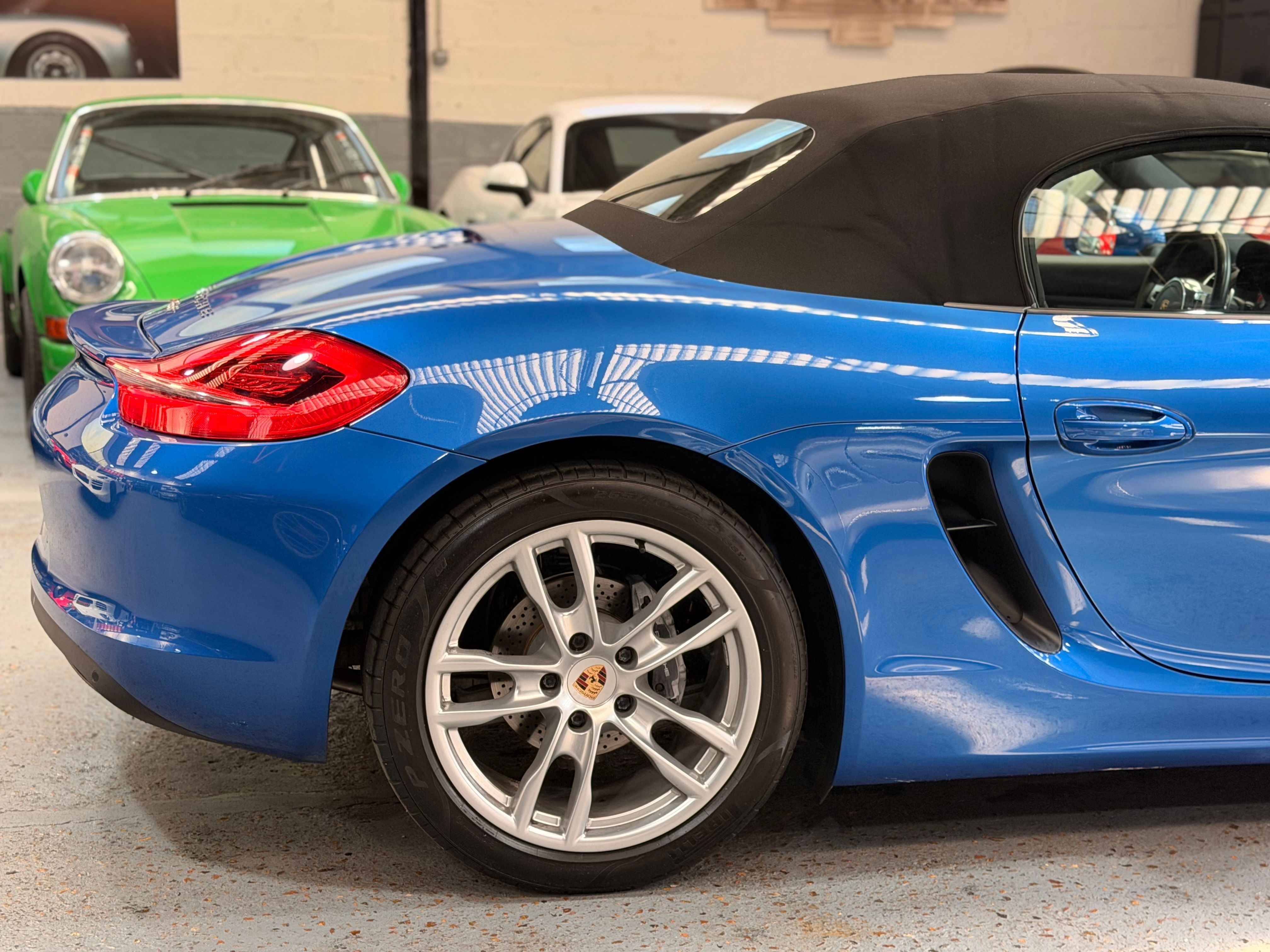 Porsche 981 Boxster 2.7 265cv PDK Chrono 48000 km Bleu saphire 2014 — photo (41)