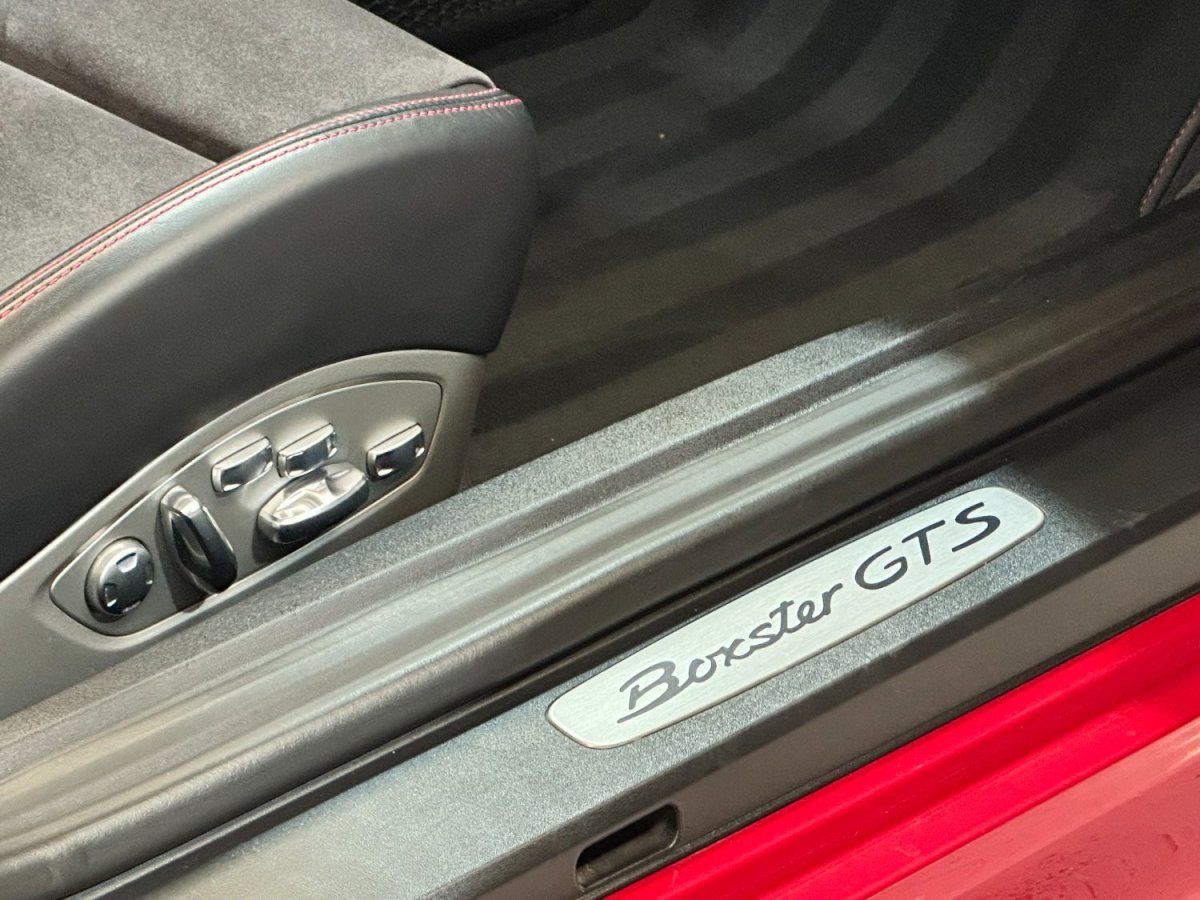 Porsche 981 Boxster GTS 2015 — detail interieur (50)