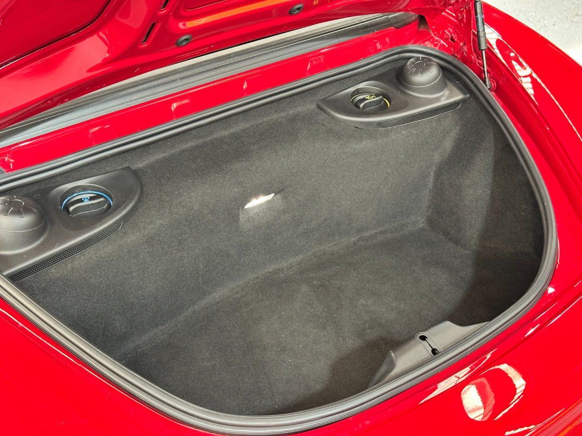 Porsche 981 Boxster GTS 2015 — coffre (31)