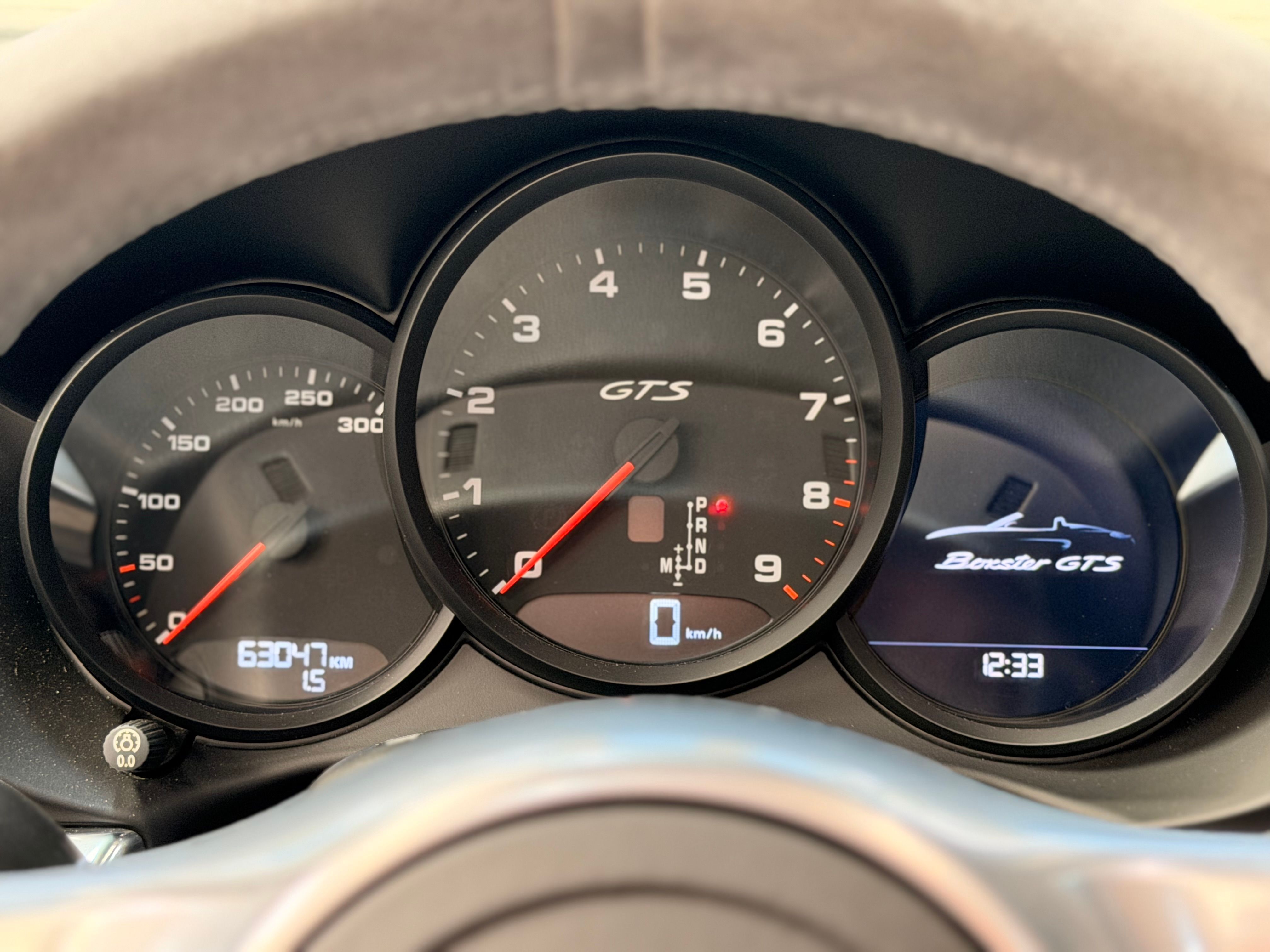 Porsche 981 Boxster GTS PDK 3.4 330cv 63000 km 2015 — detail (48)