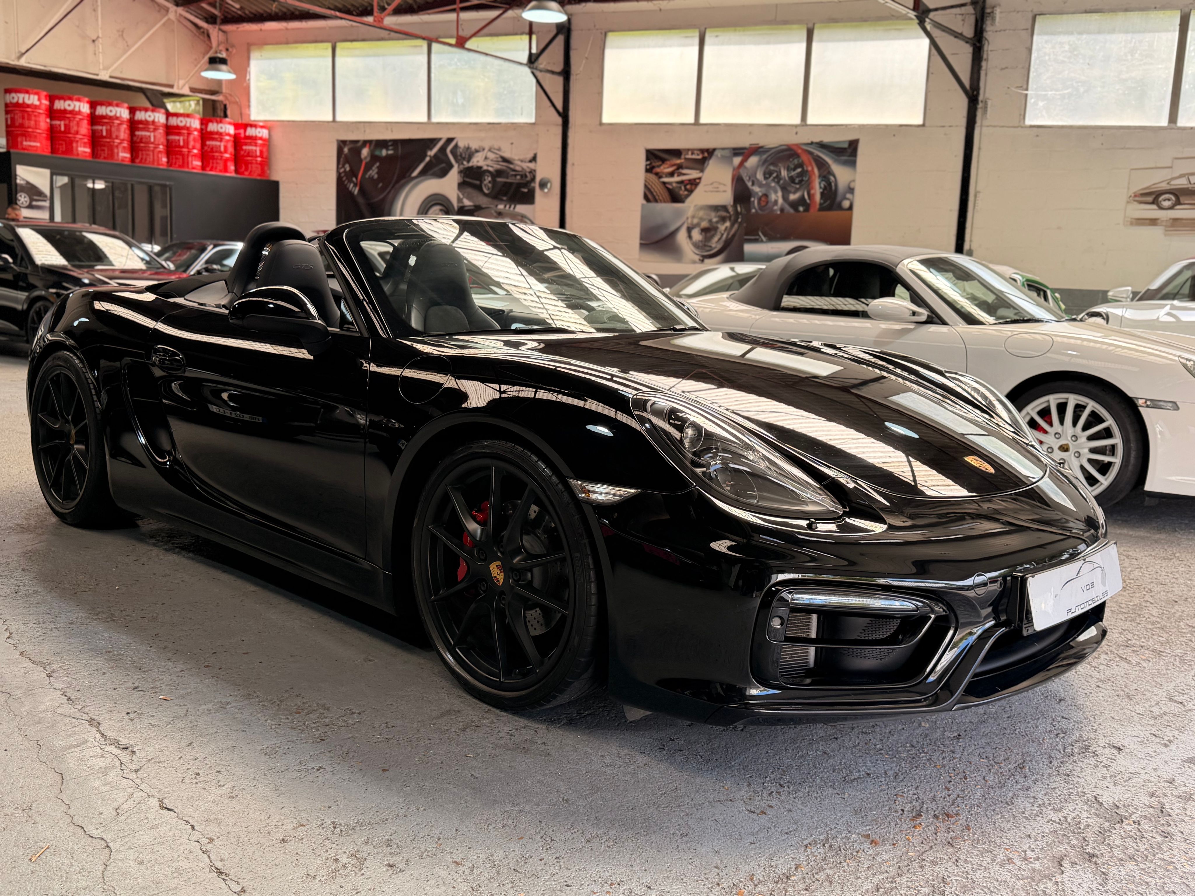 Porsche 981 Boxster GTS PDK 3.4 330cv 63000 km 2015 — vue avant trois-quarts (5)
