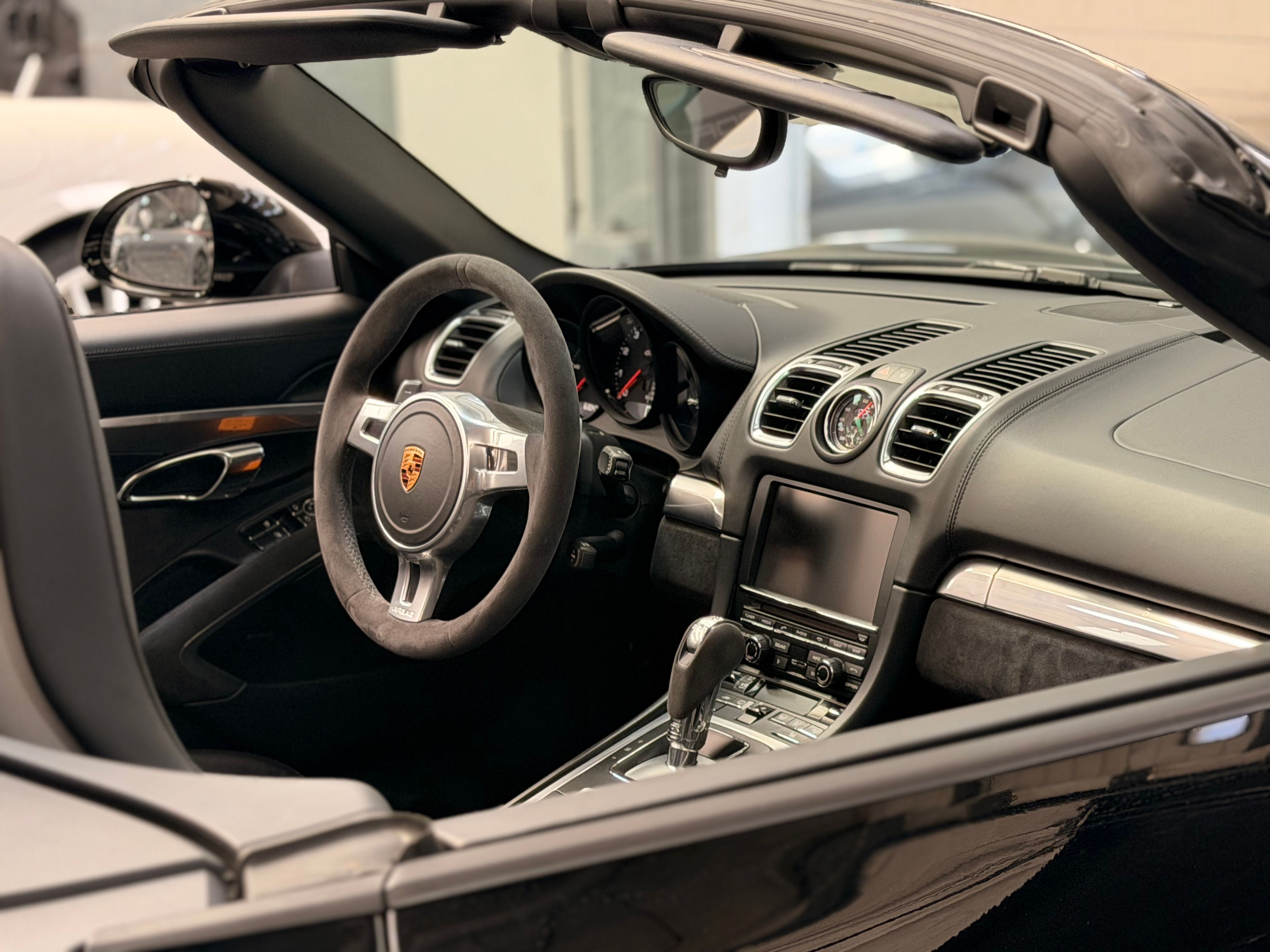 Porsche 981 Boxster GTS PDK 3.4 330cv 63000 km 2015 — tableau de bord (18)