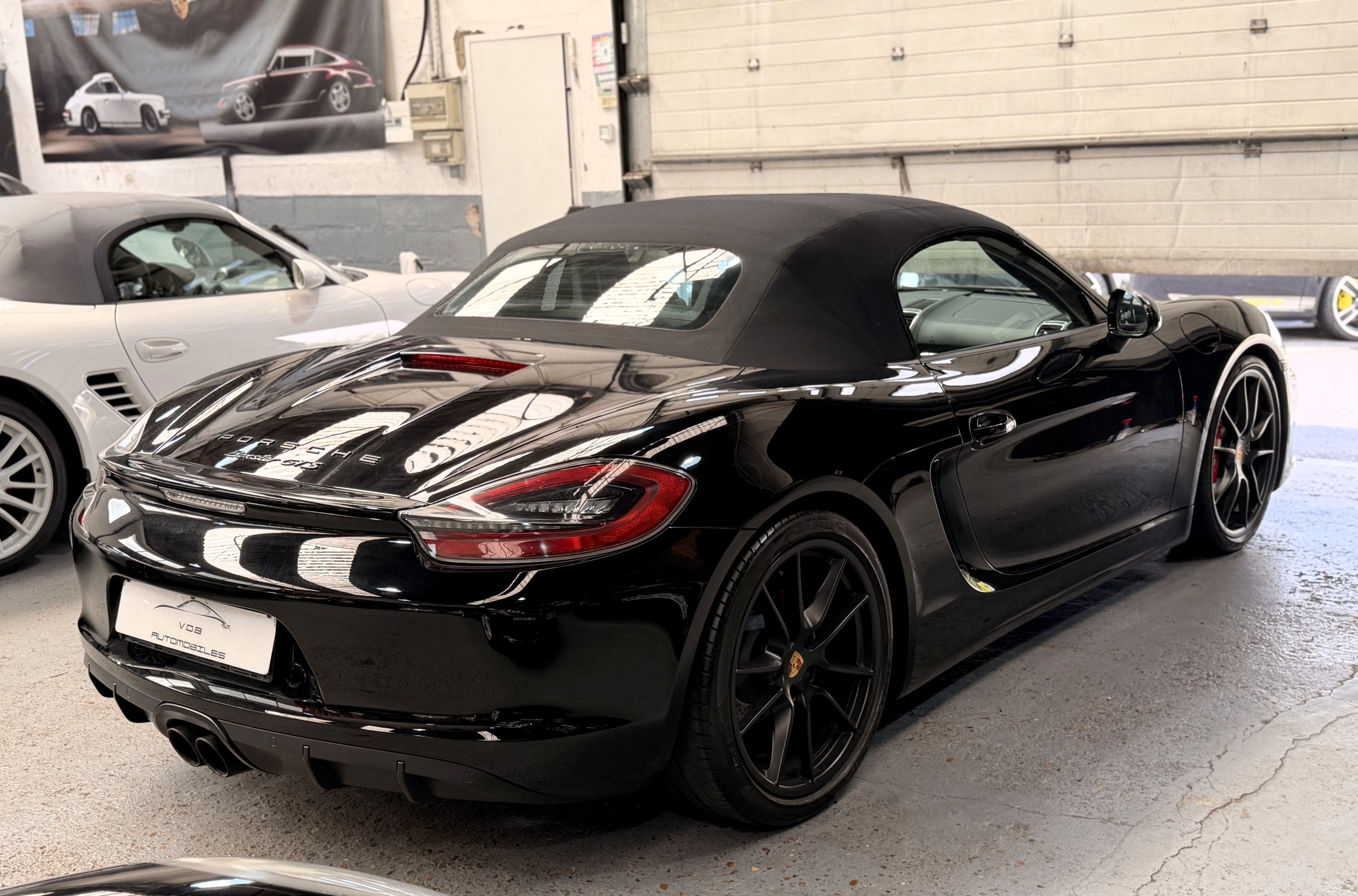Porsche 981 Boxster GTS PDK 3.4 330cv 63000 km 2015 — vue arriere trois-quarts (13)