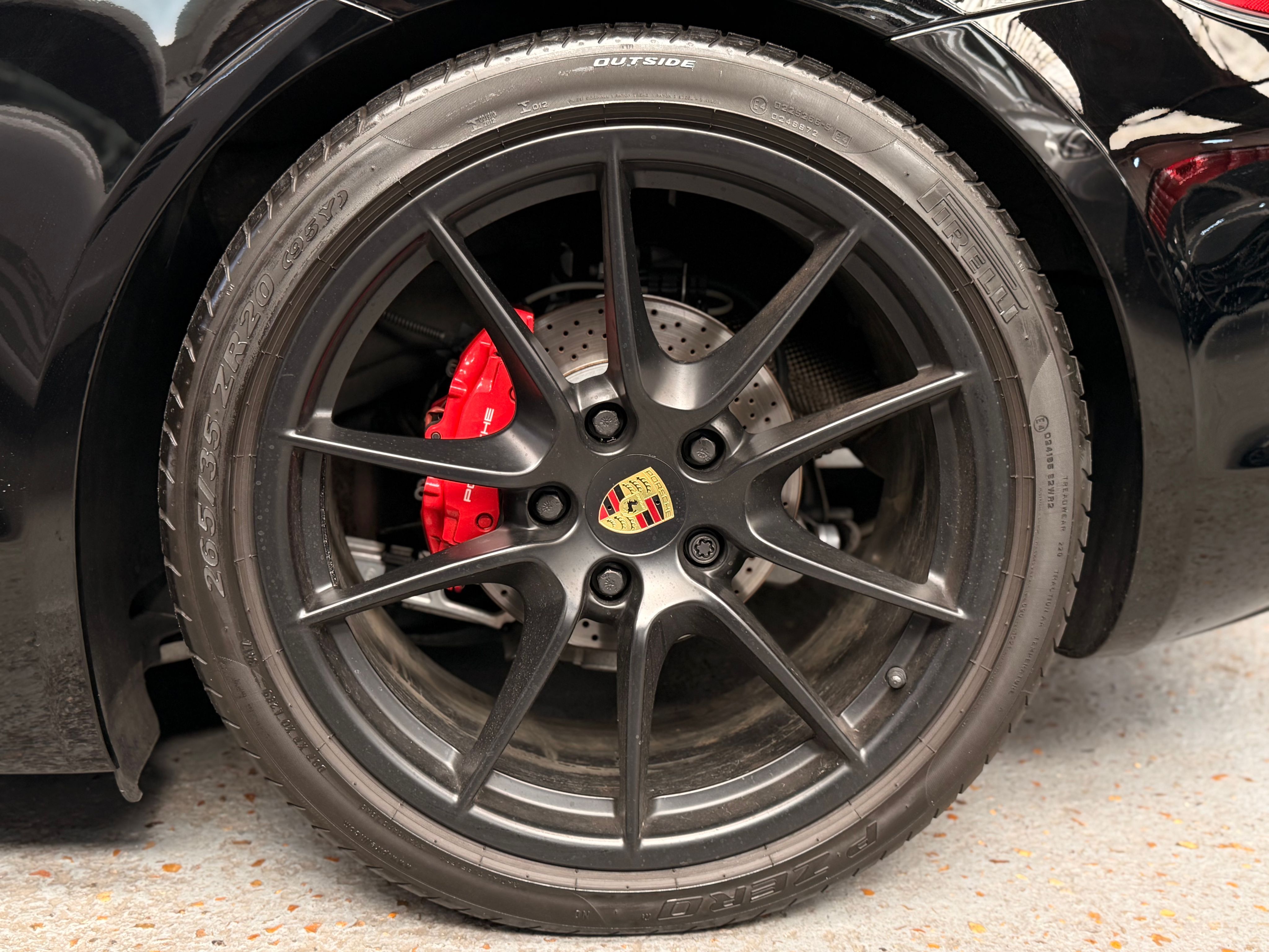 Porsche 981 Boxster GTS PDK 3.4 330cv 63000 km 2015 — jante et pneumatique (42)