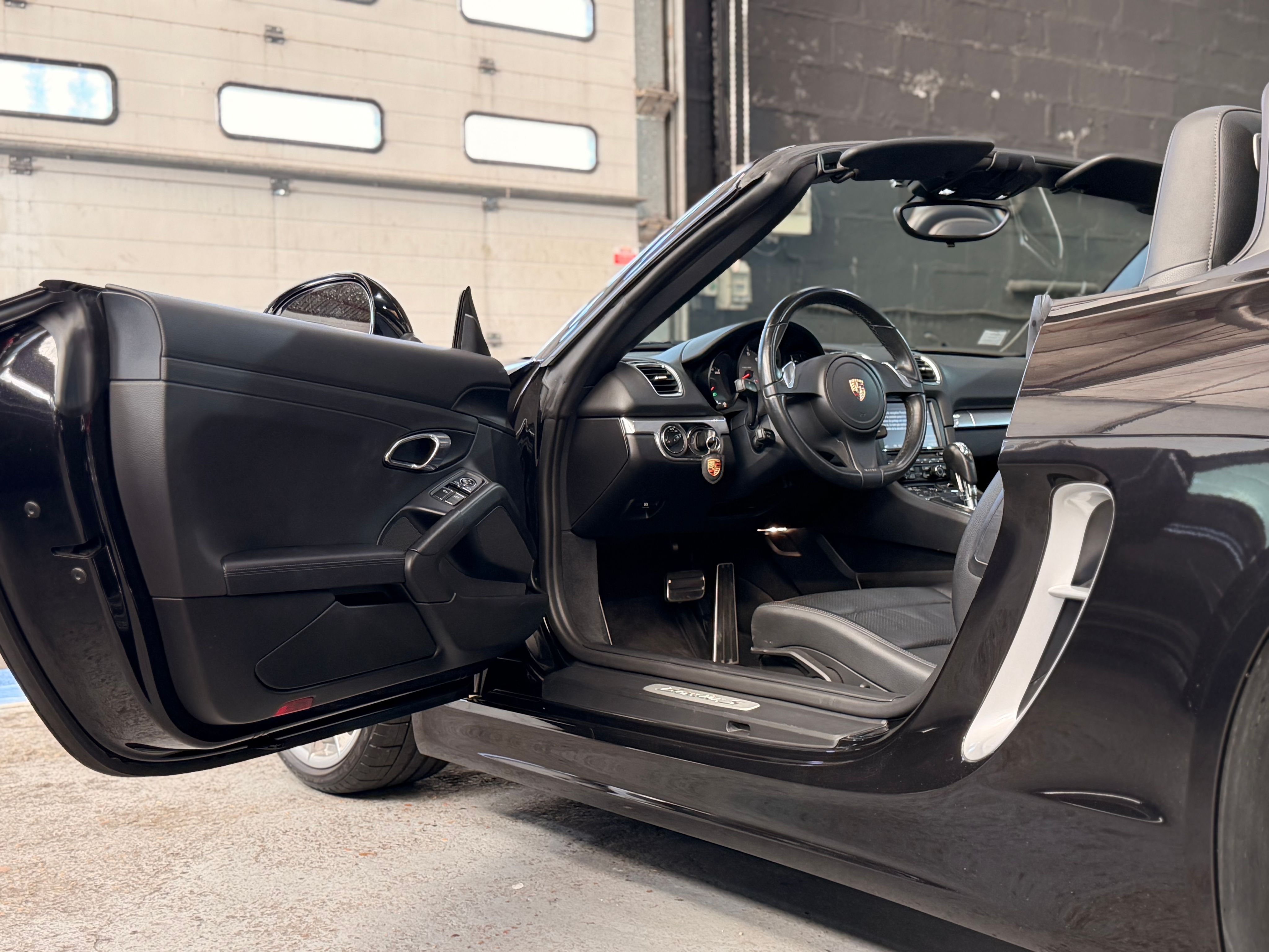Porsche 981 Boxster S PDK 3.4 315cv  PASM NAVI 72500 km 2012 — photo (18)