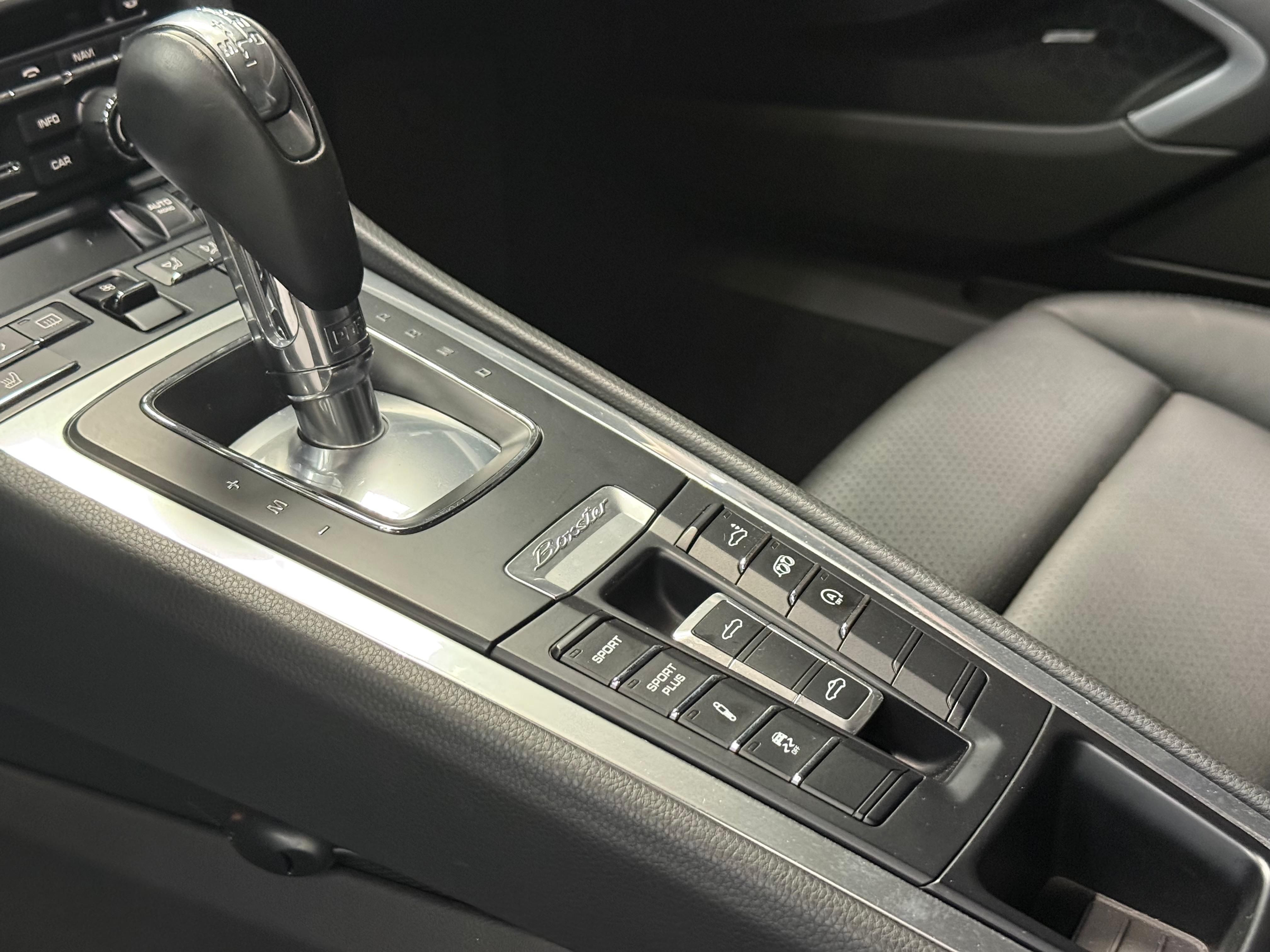 Porsche 981 Boxster S 2013 — detail (29)