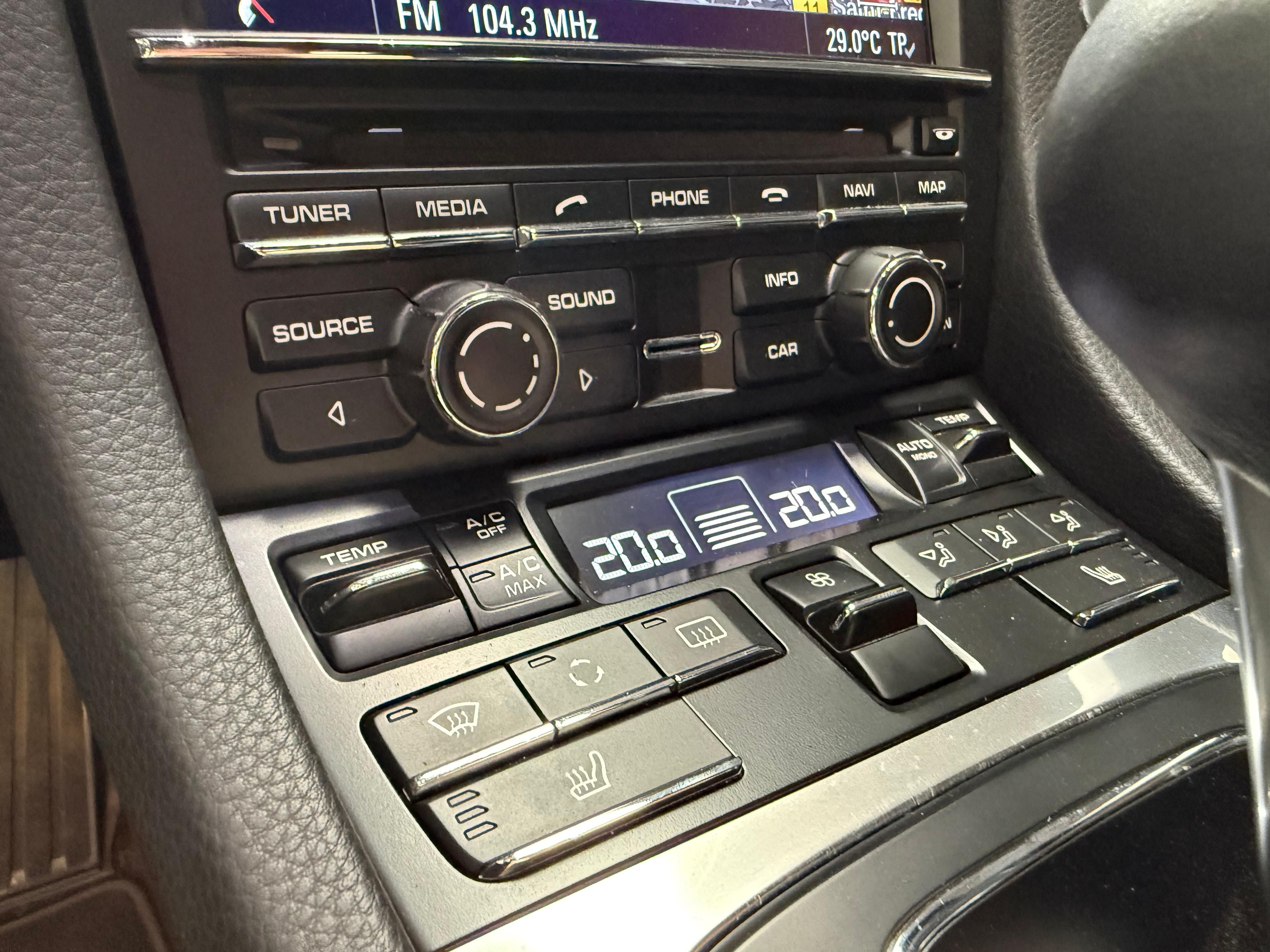 Porsche 981 Boxster S 2013 — detail (30)