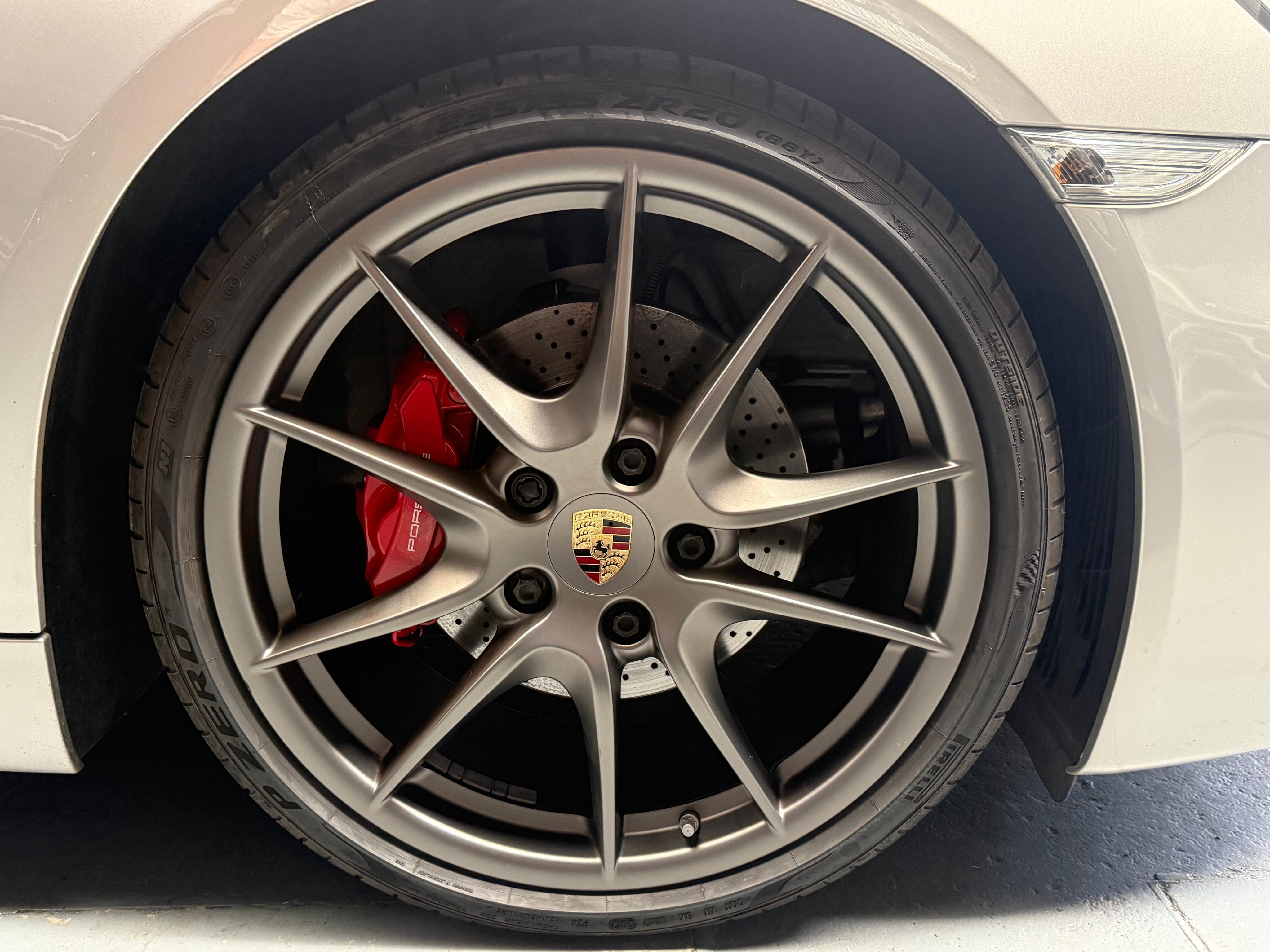 Porsche 981 Boxster S 2013 — jante et pneumatique (25)