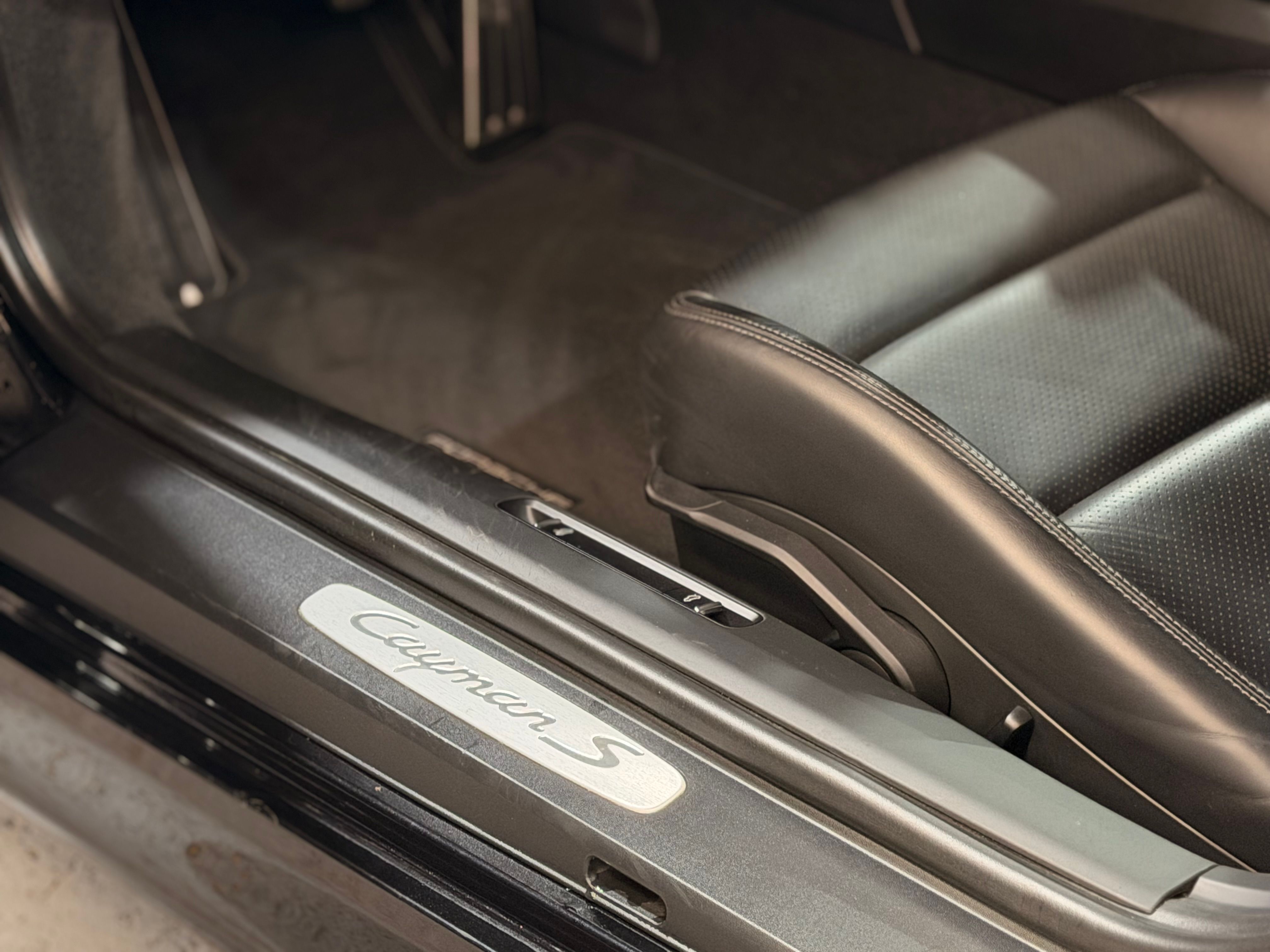 Porsche Cayman S (981) 3.4 PDK — 45 000 km — Chrono Plus — PADM — Jantes 20" Carrera Classic — Sièges Sport Plus — Garantie 12 mois 2013 — photo (12)