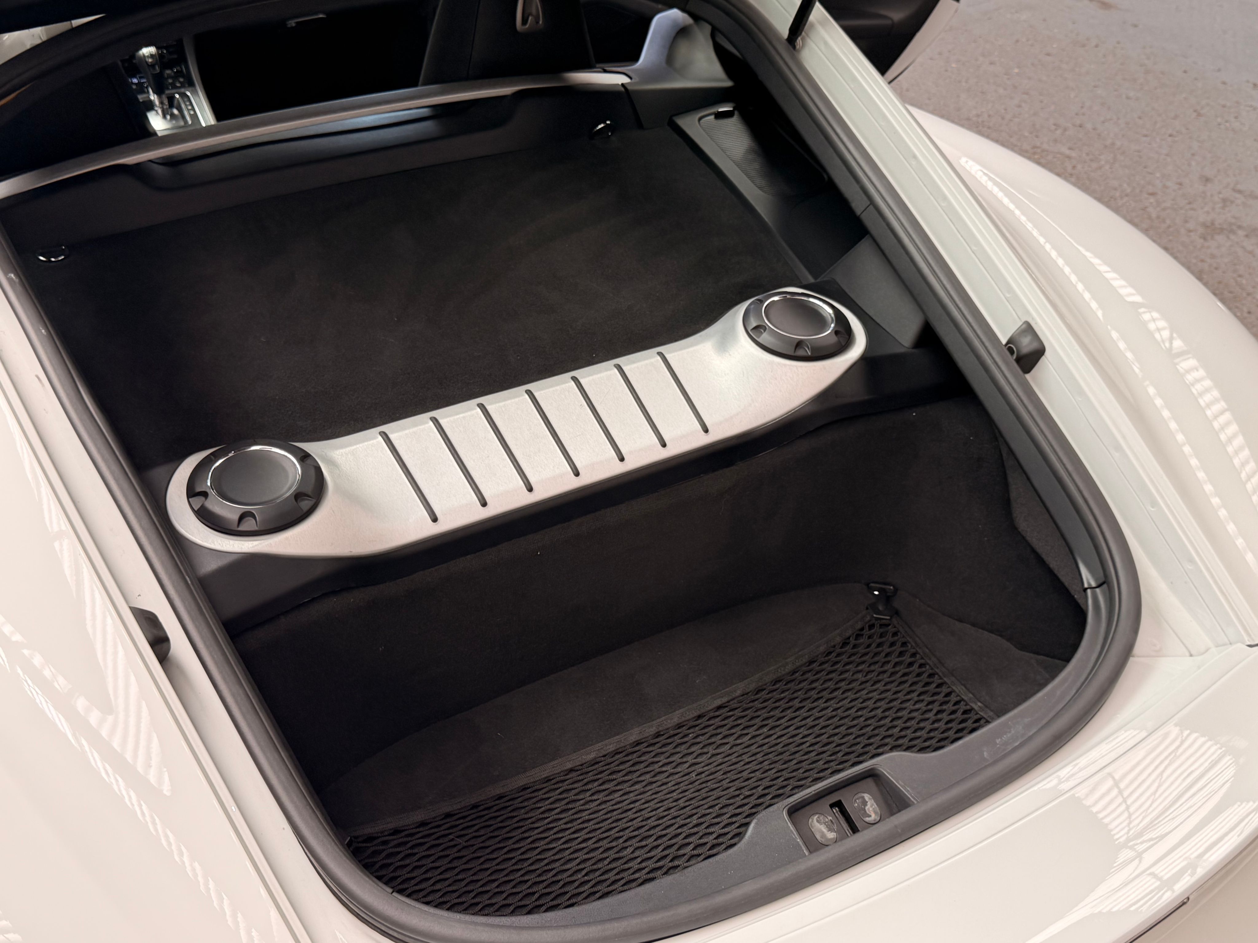 Porsche 981 Cayman S 2013 — coffre (28)