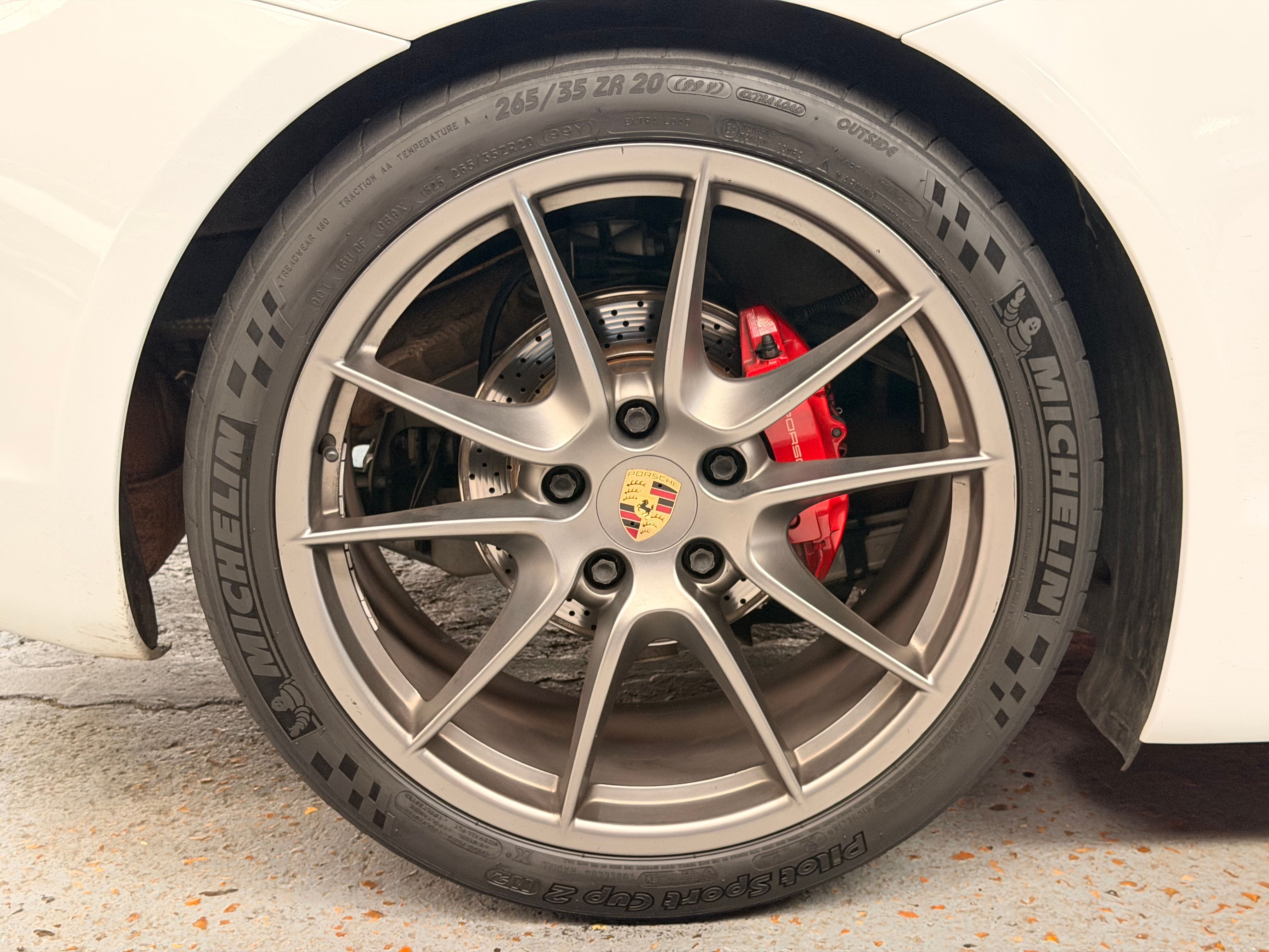 Porsche 981 Cayman S 2013 — jante et pneumatique (35)